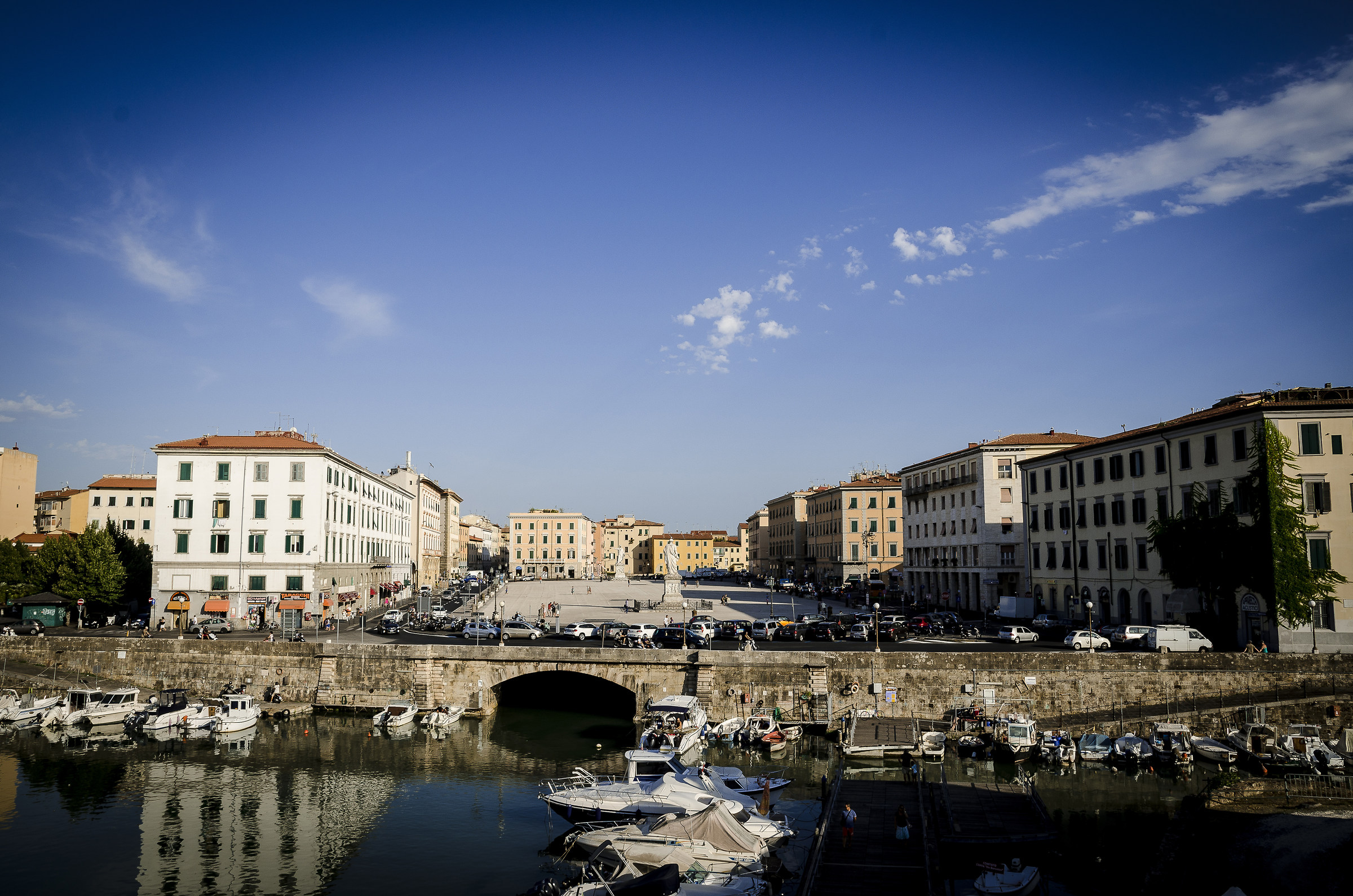 vista dalla fortezza il voltone (piazza della republica