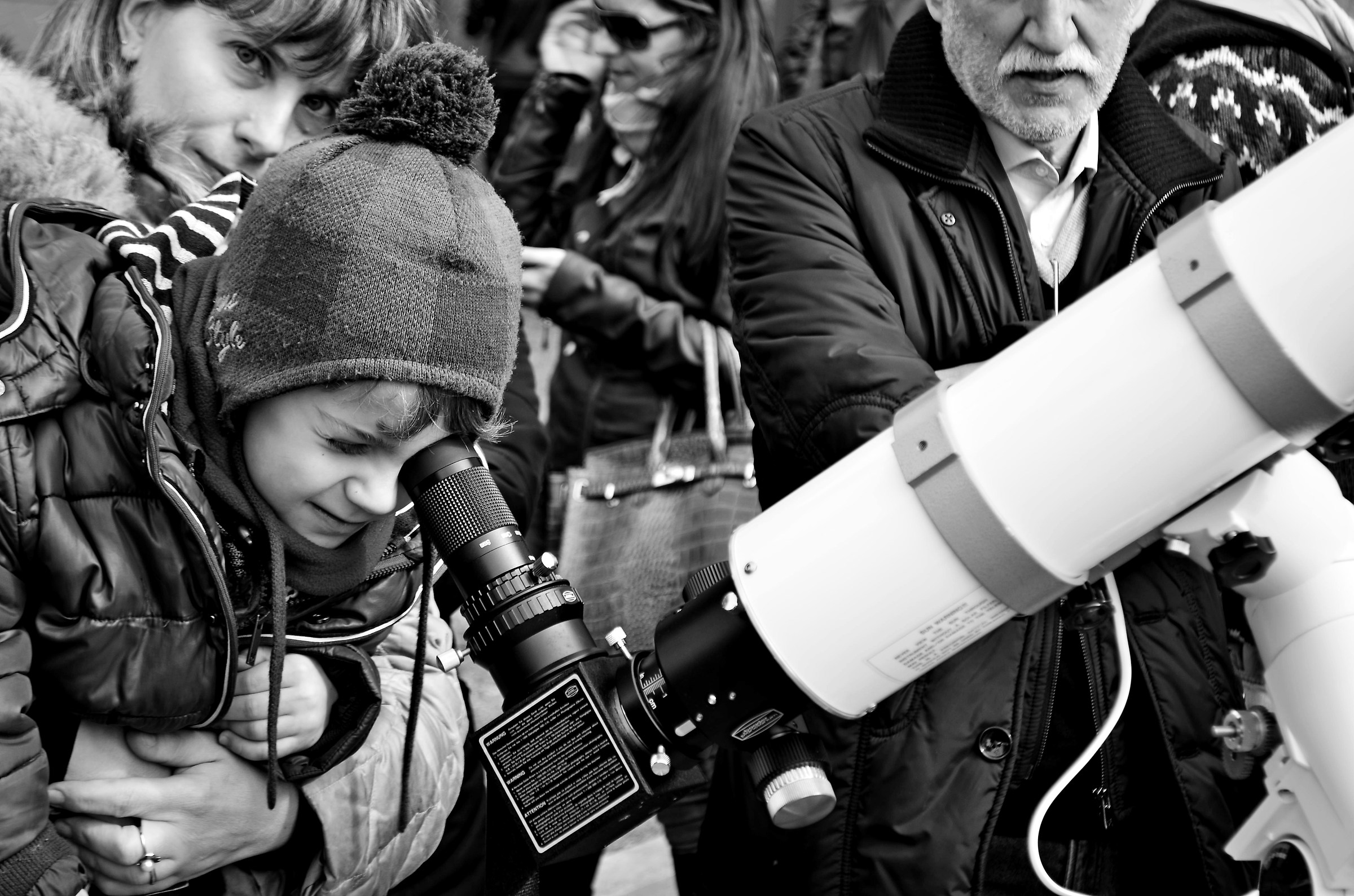 Mom grow up I want to do the astronomer!