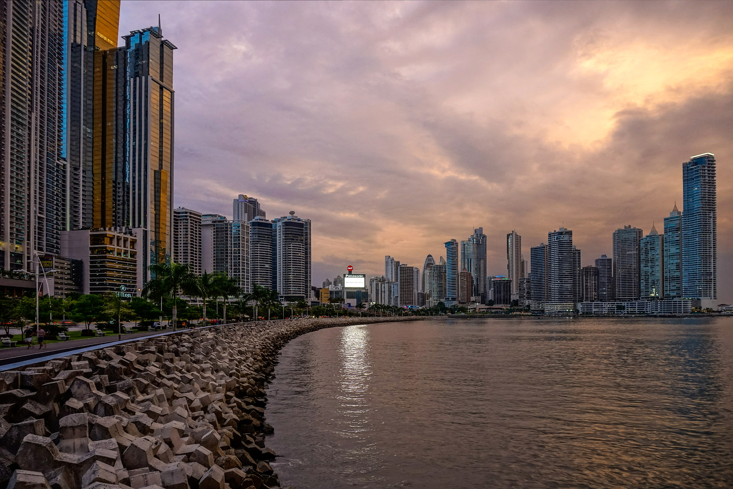 Tramonto a Panama city