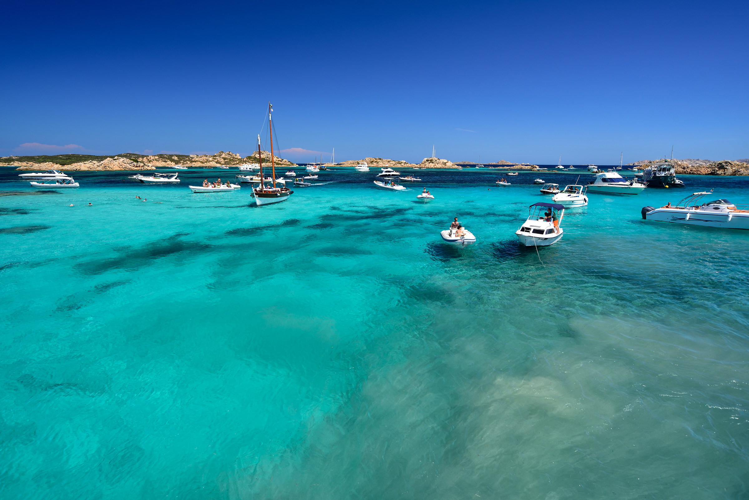 Tra Budelli e Razzoli