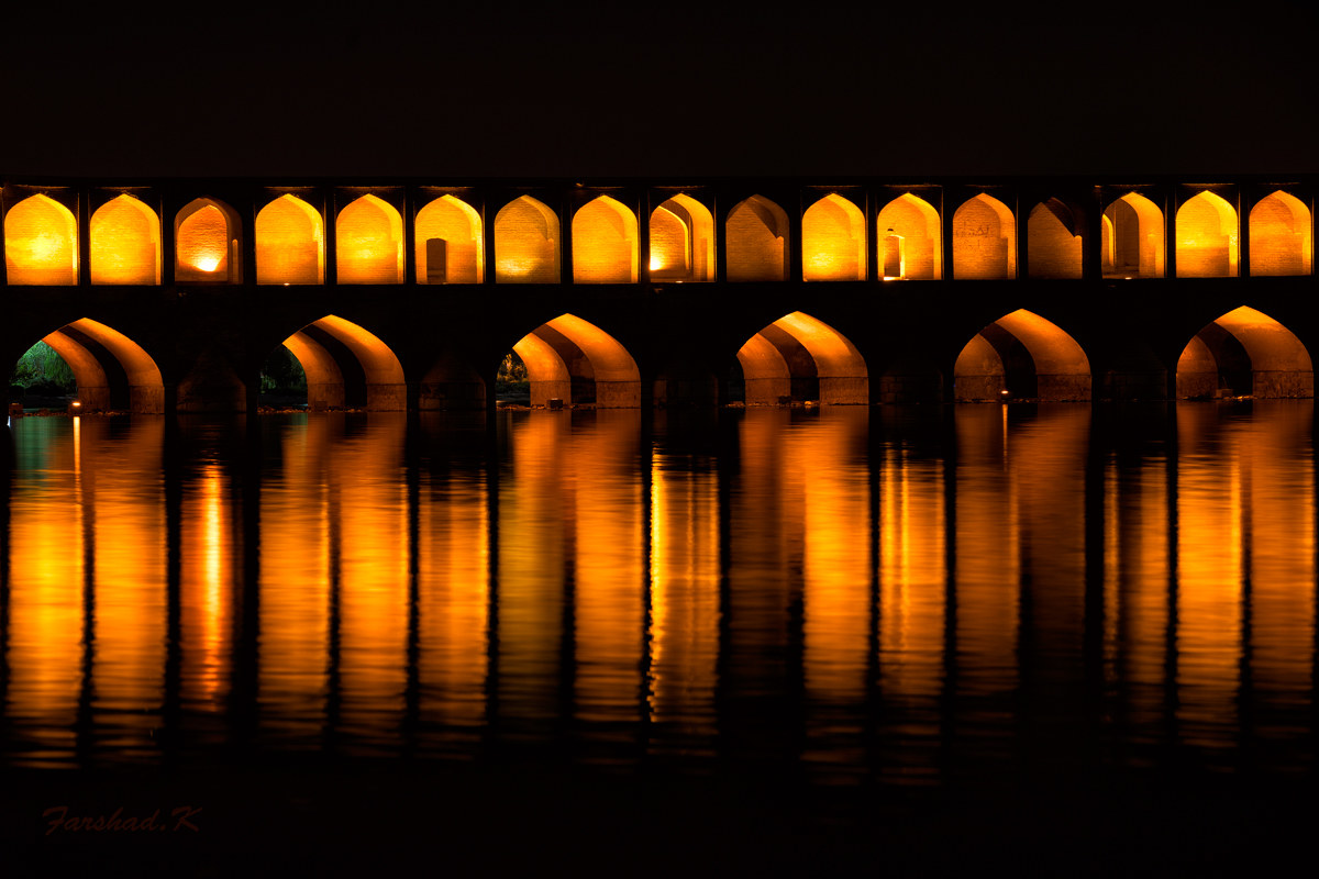 Si-o-se Pol (Bridge of 33 Arches)