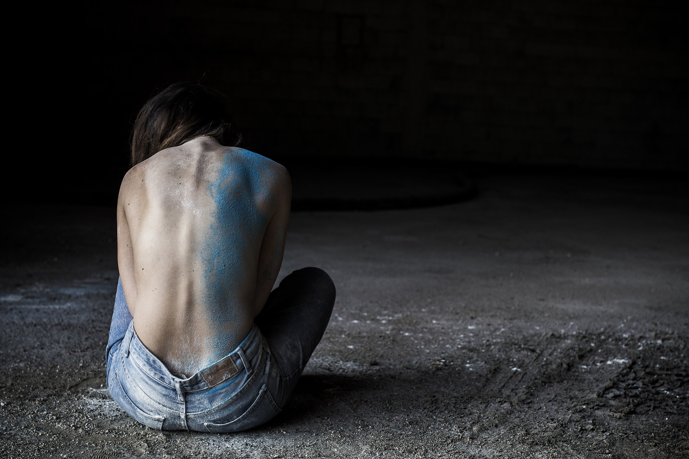 "Dust 'n' Powder" [2].