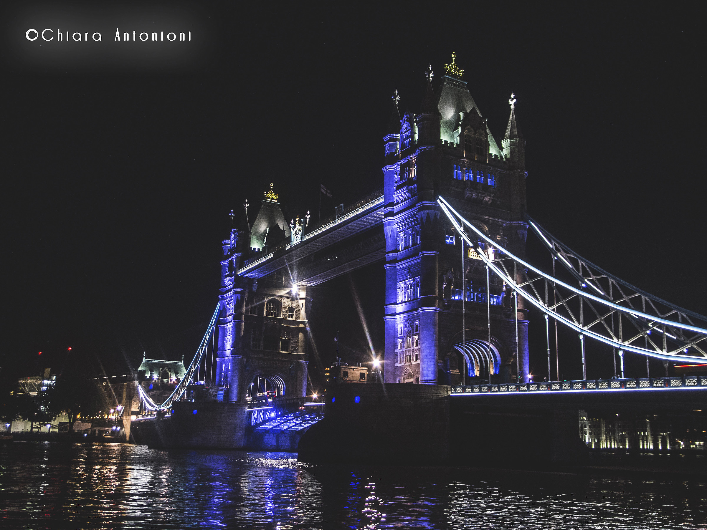 tower bridge by night