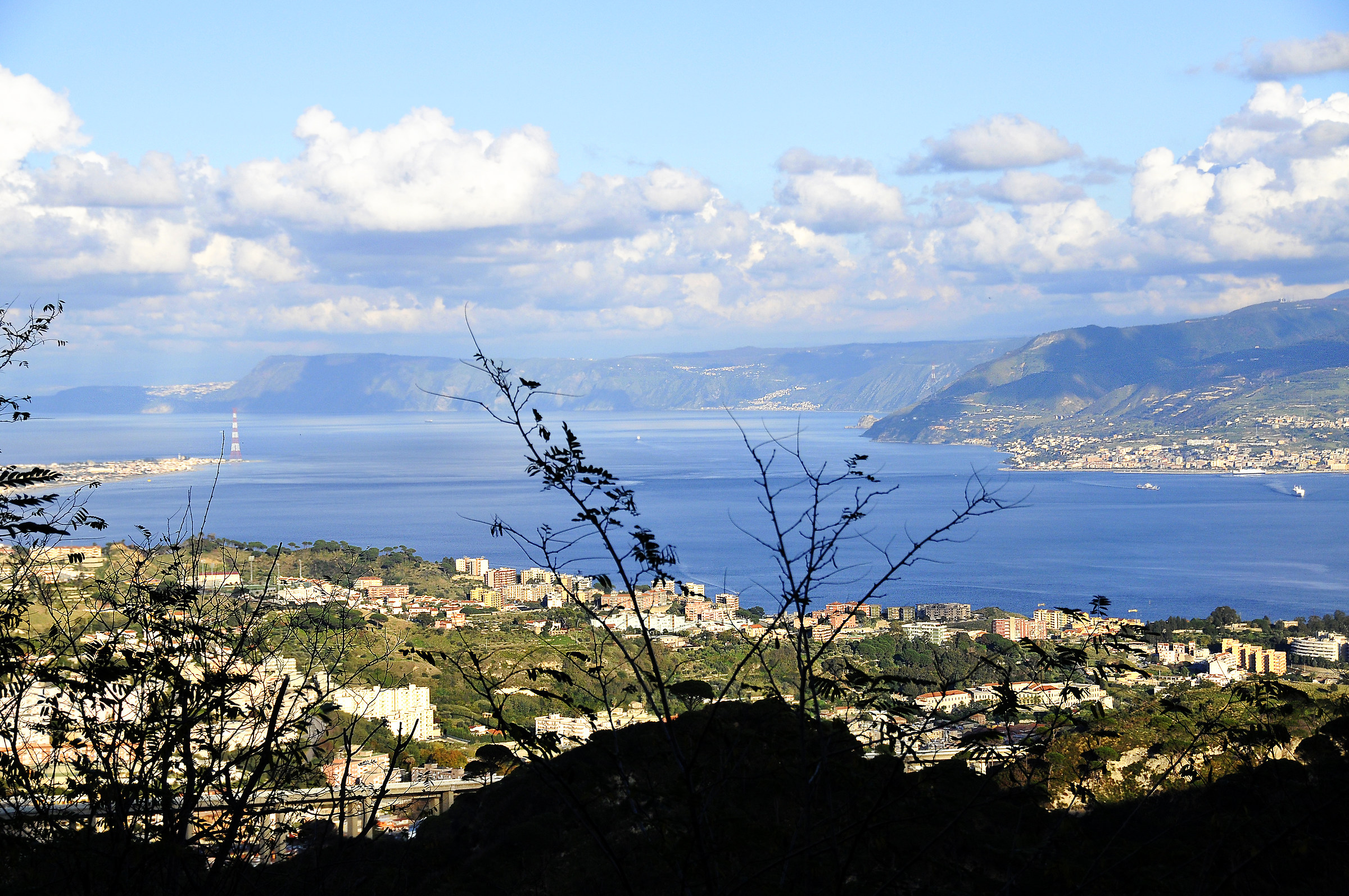 Veduta dello Stretto