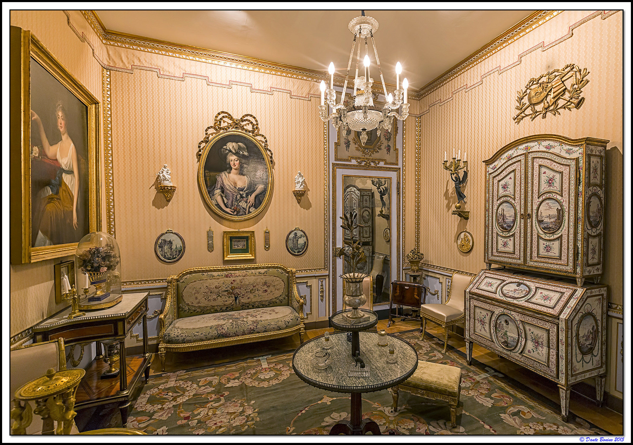 Salon Louis XVI