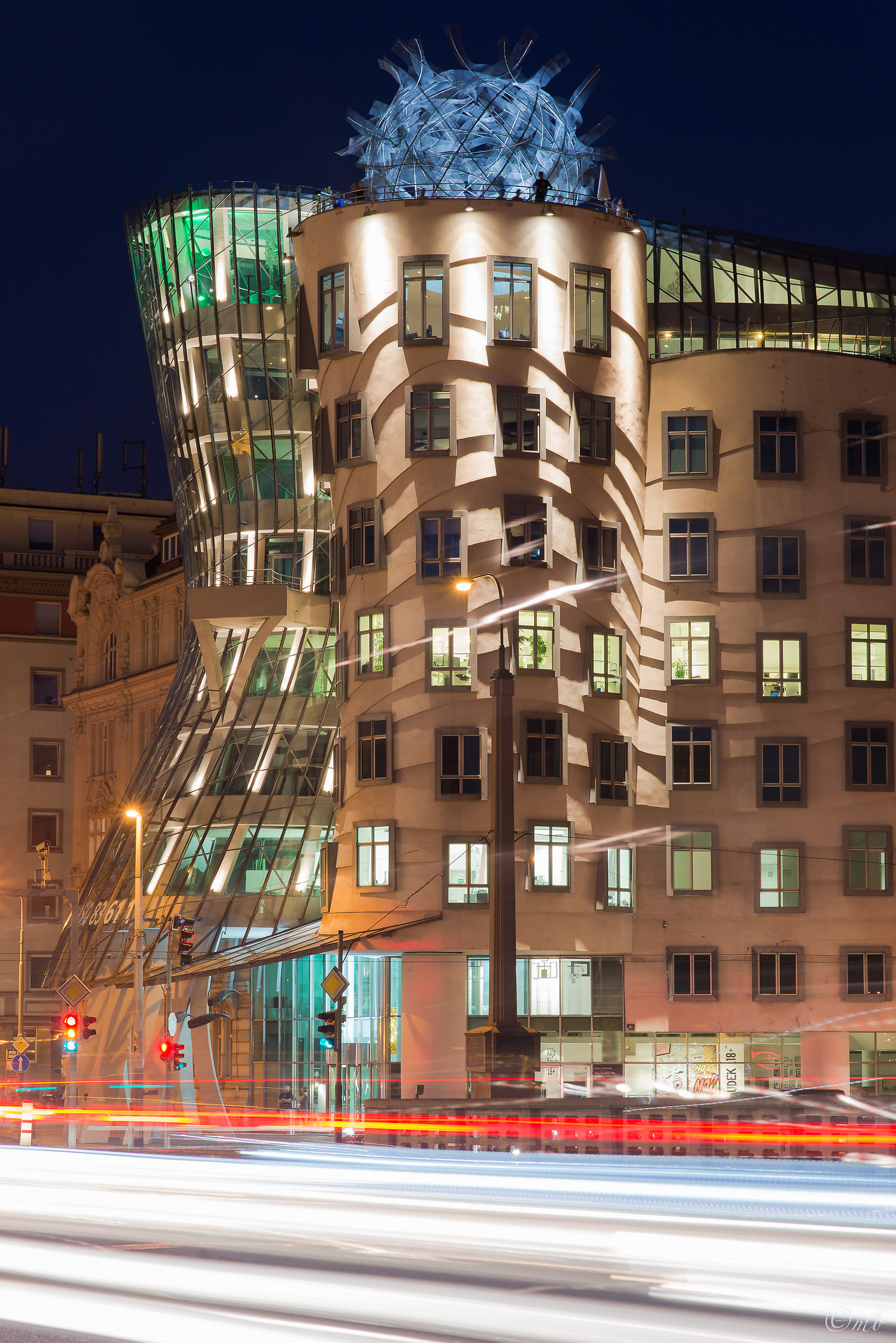 Dancing House