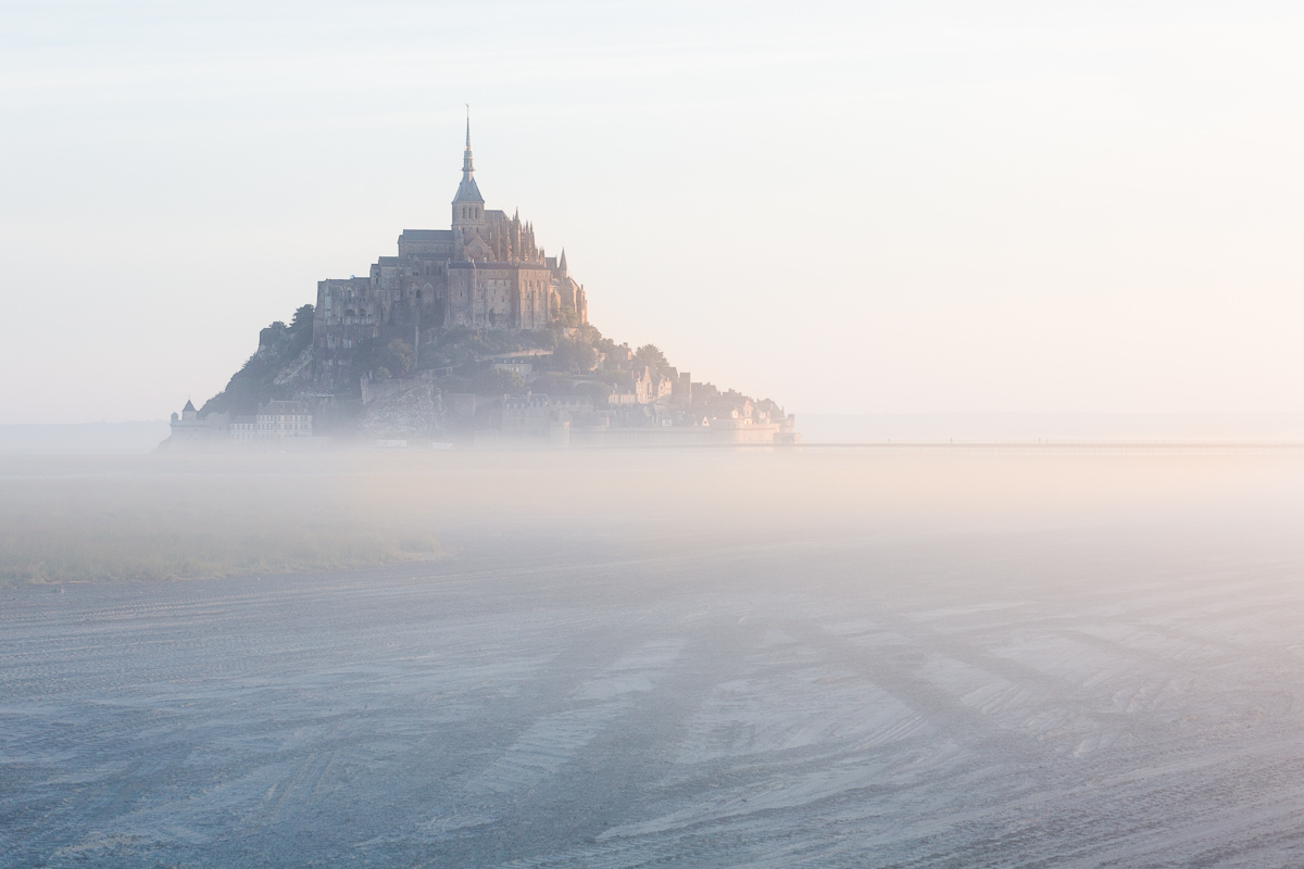 Alba strana su Mont Saint Michel