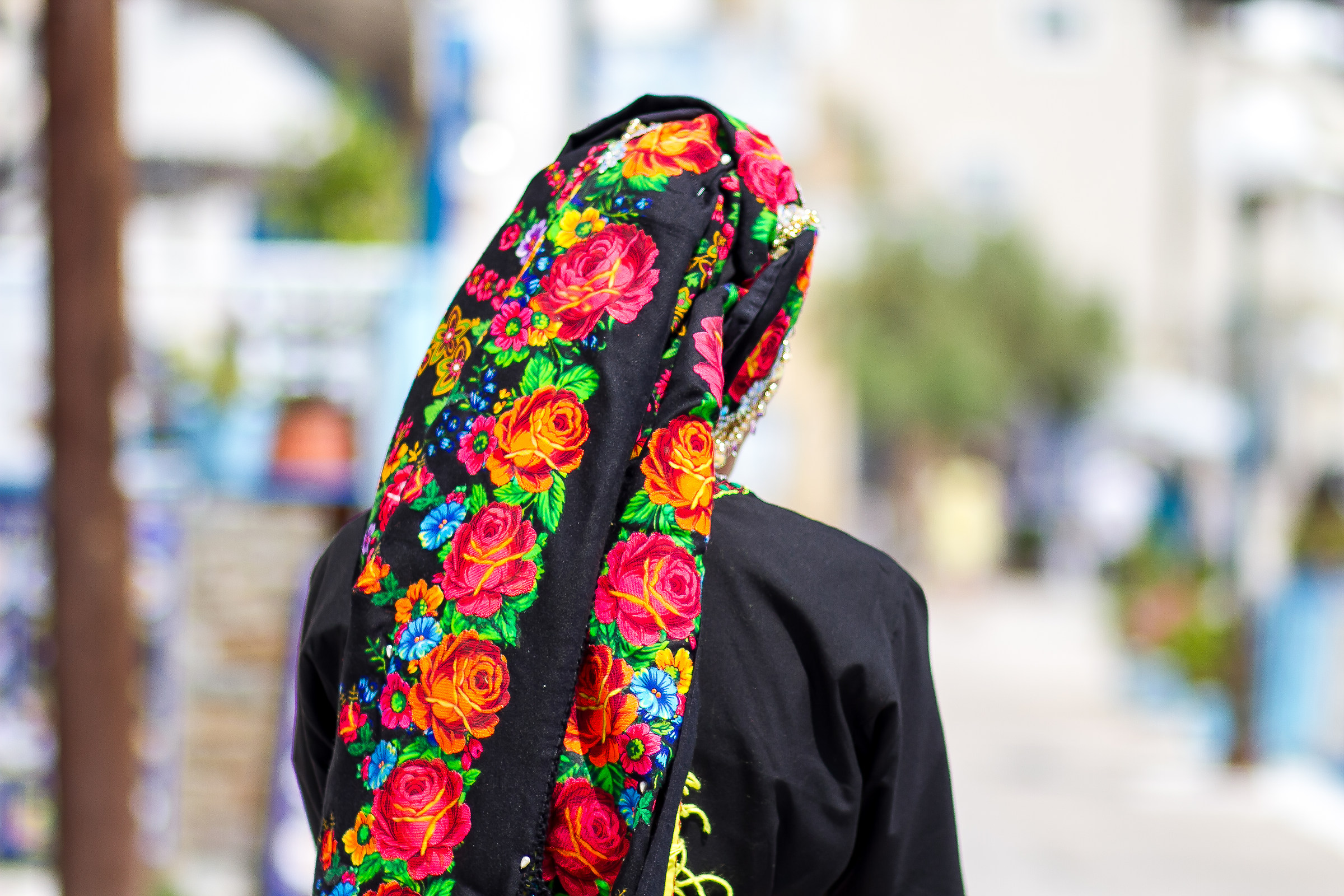 Donne in costumi popolari