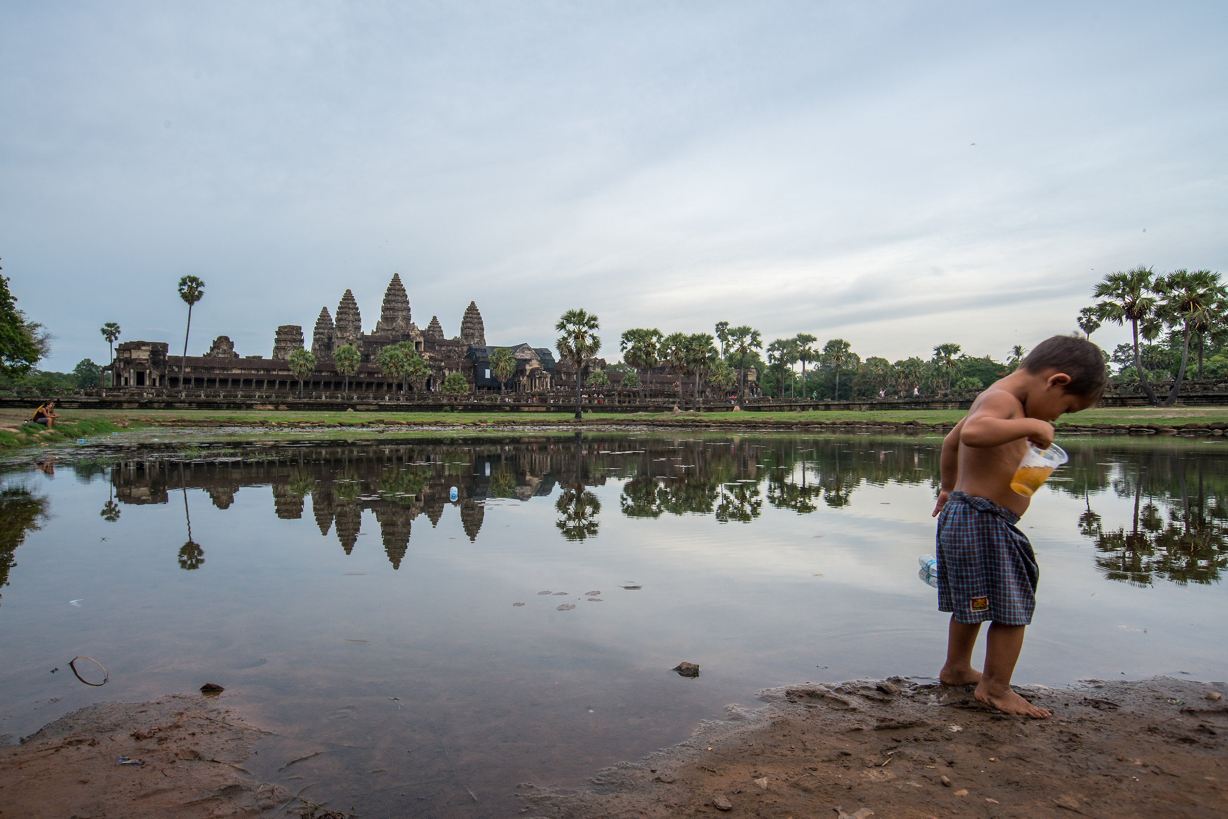 Angkor wat con...intruso