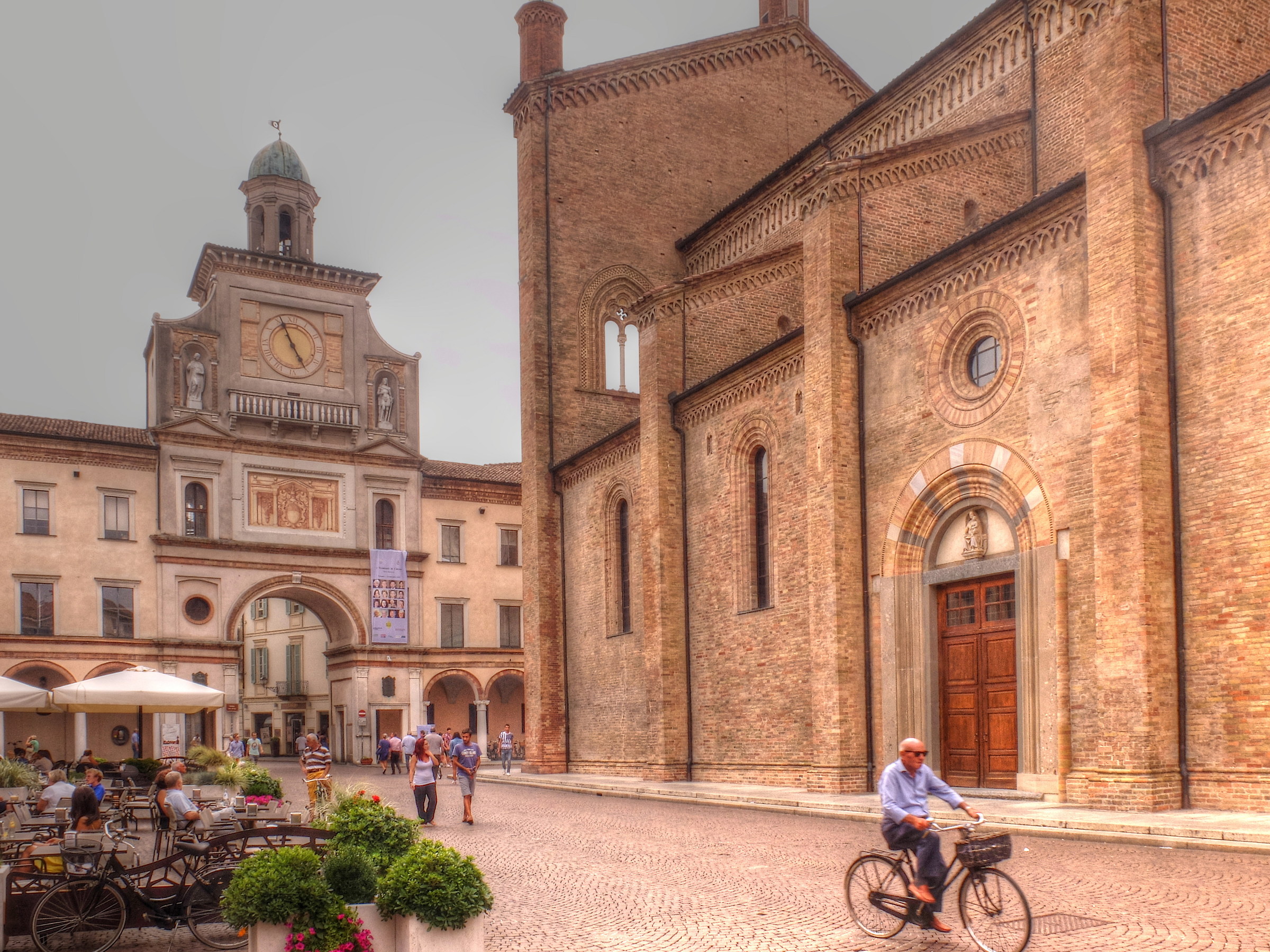 A quiet Saturday at Cream