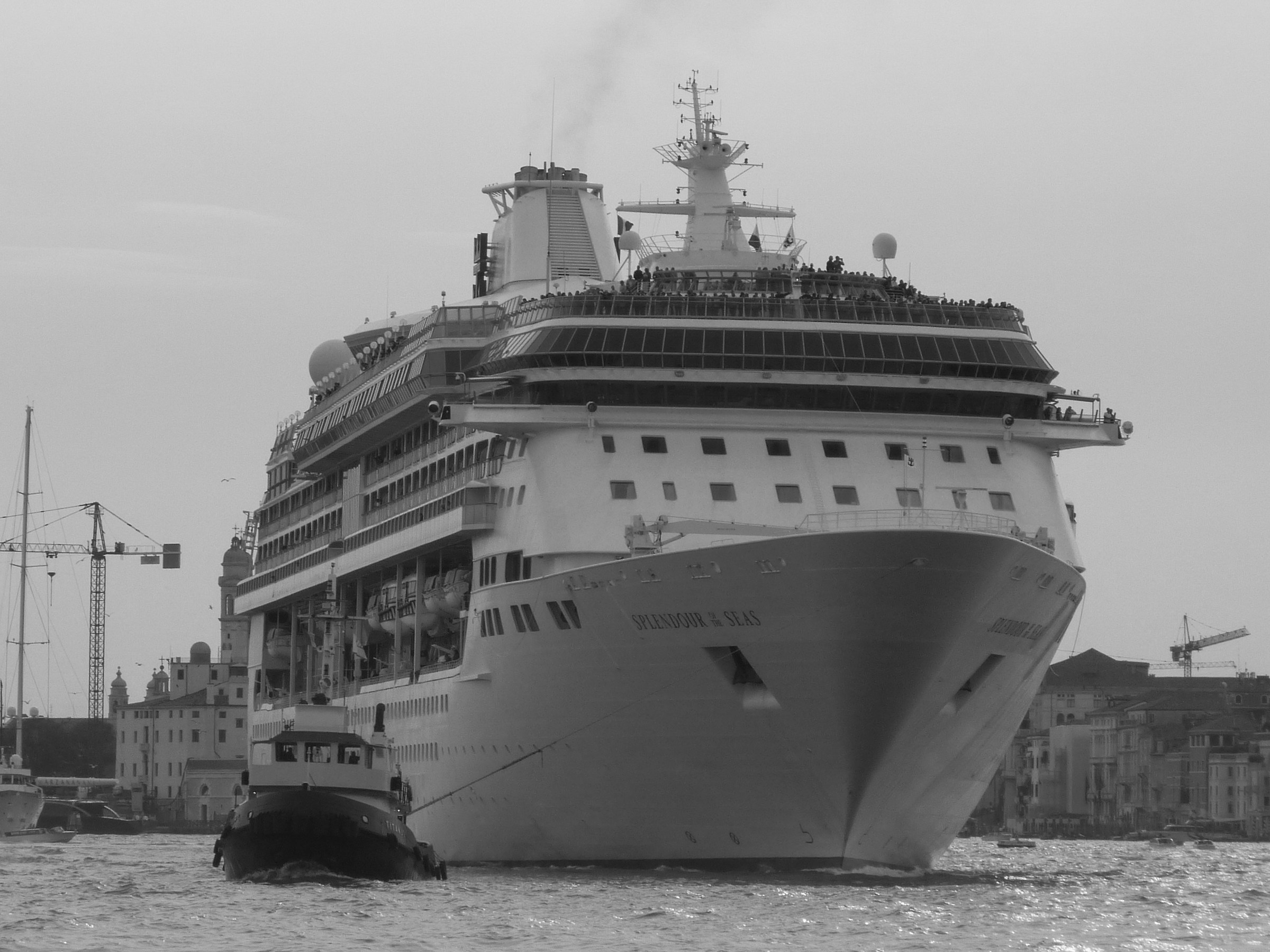 Passaggio della Splendour of the Seas - 3