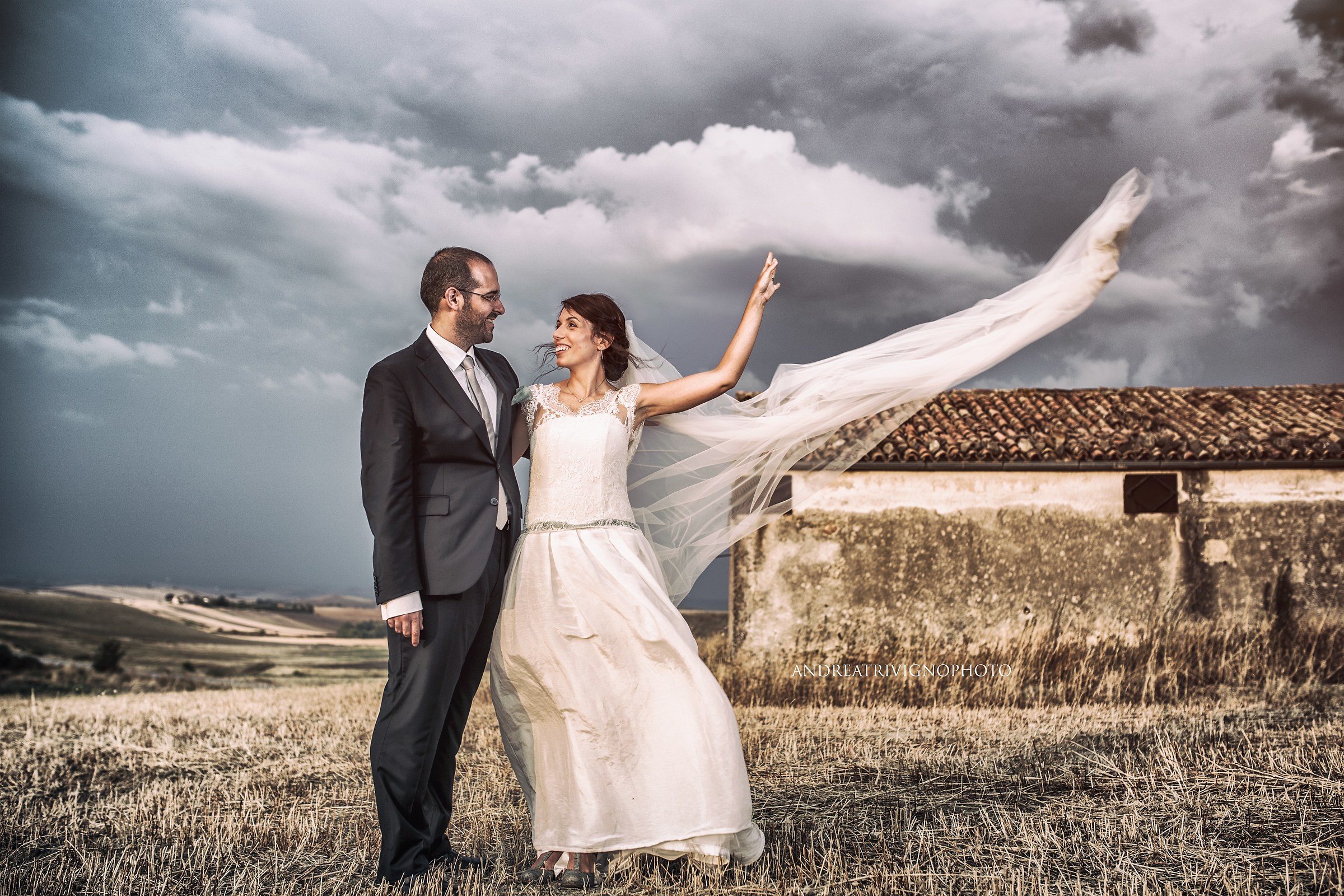 Simona and Andrea - The Wind Blows