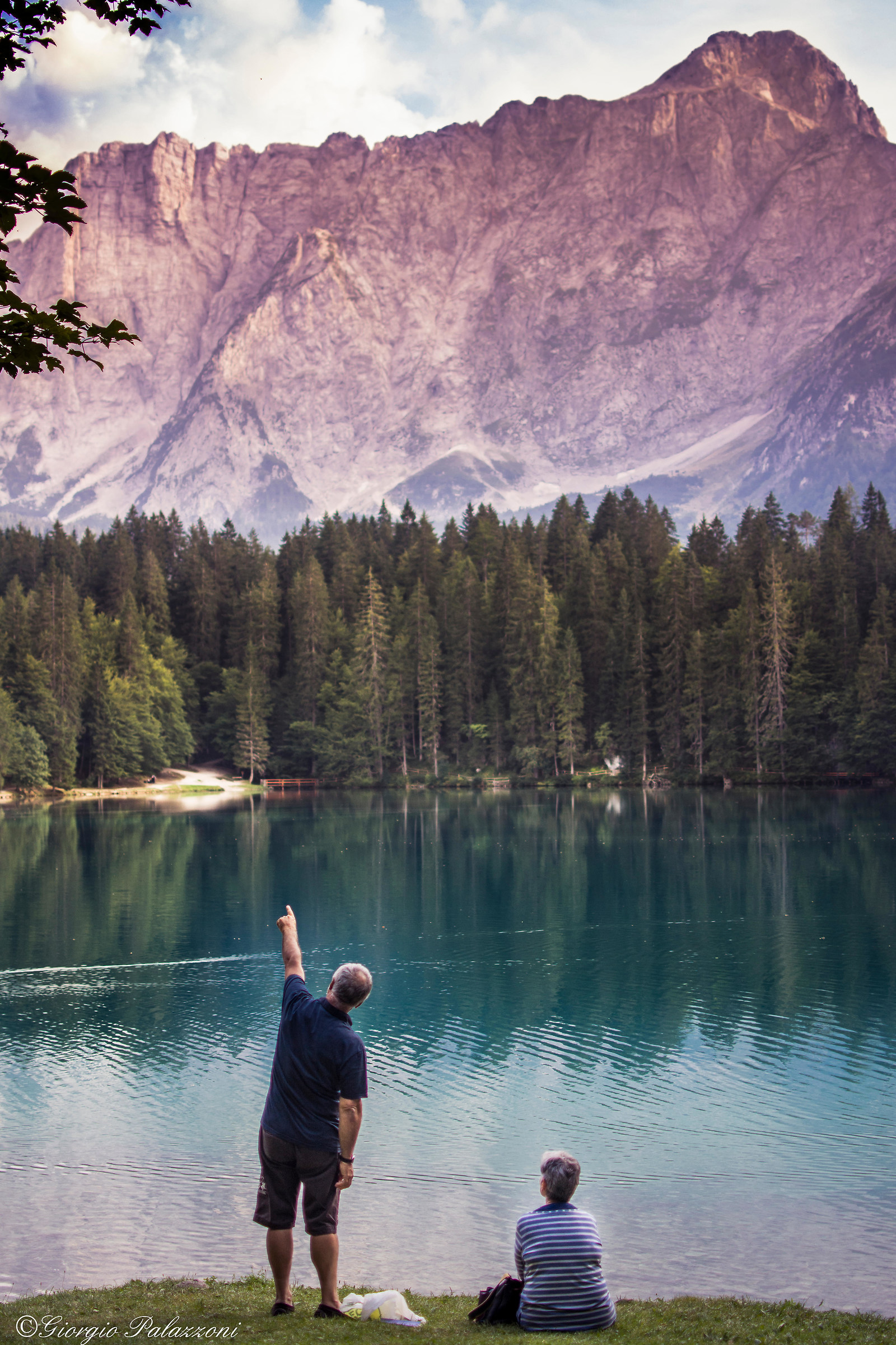 "Look at the sky darling, the World is watching to us.&...