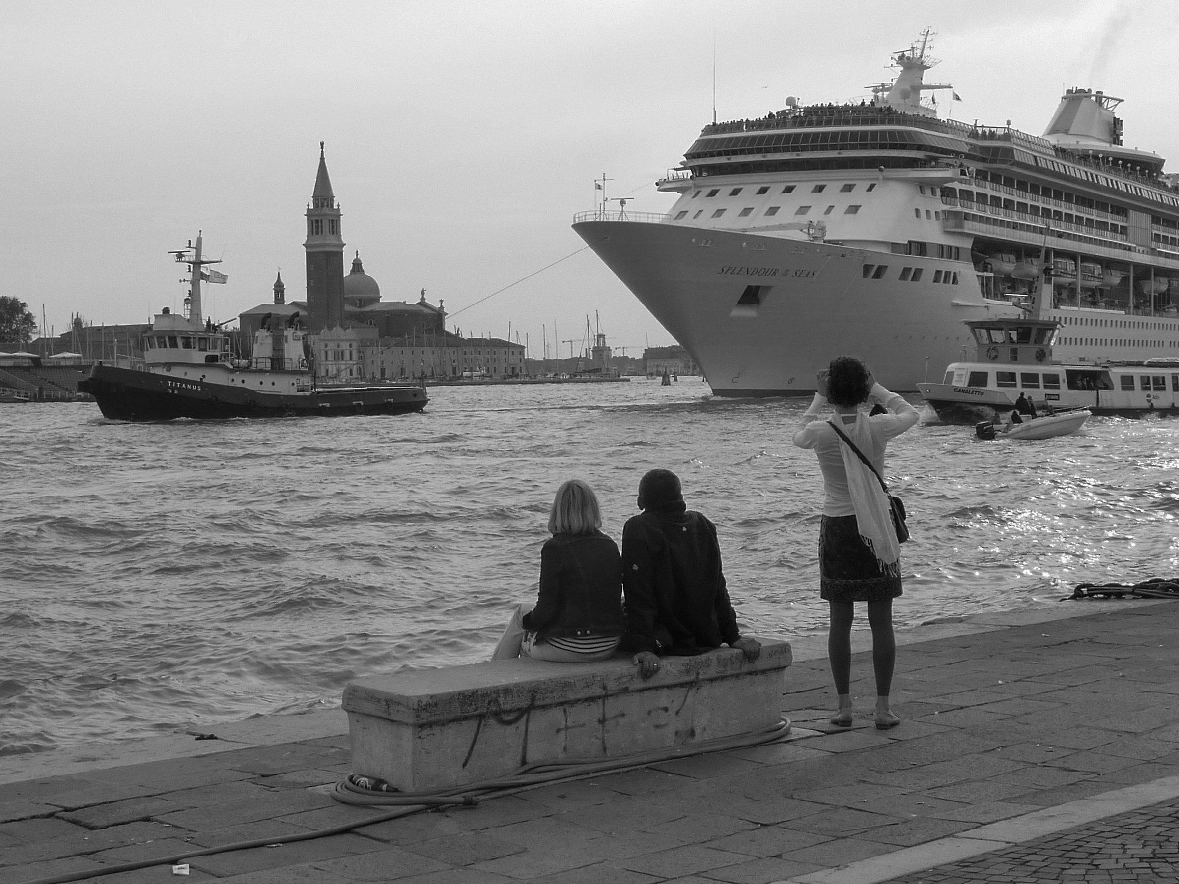 Passage of the Splendour of the Seas - 4