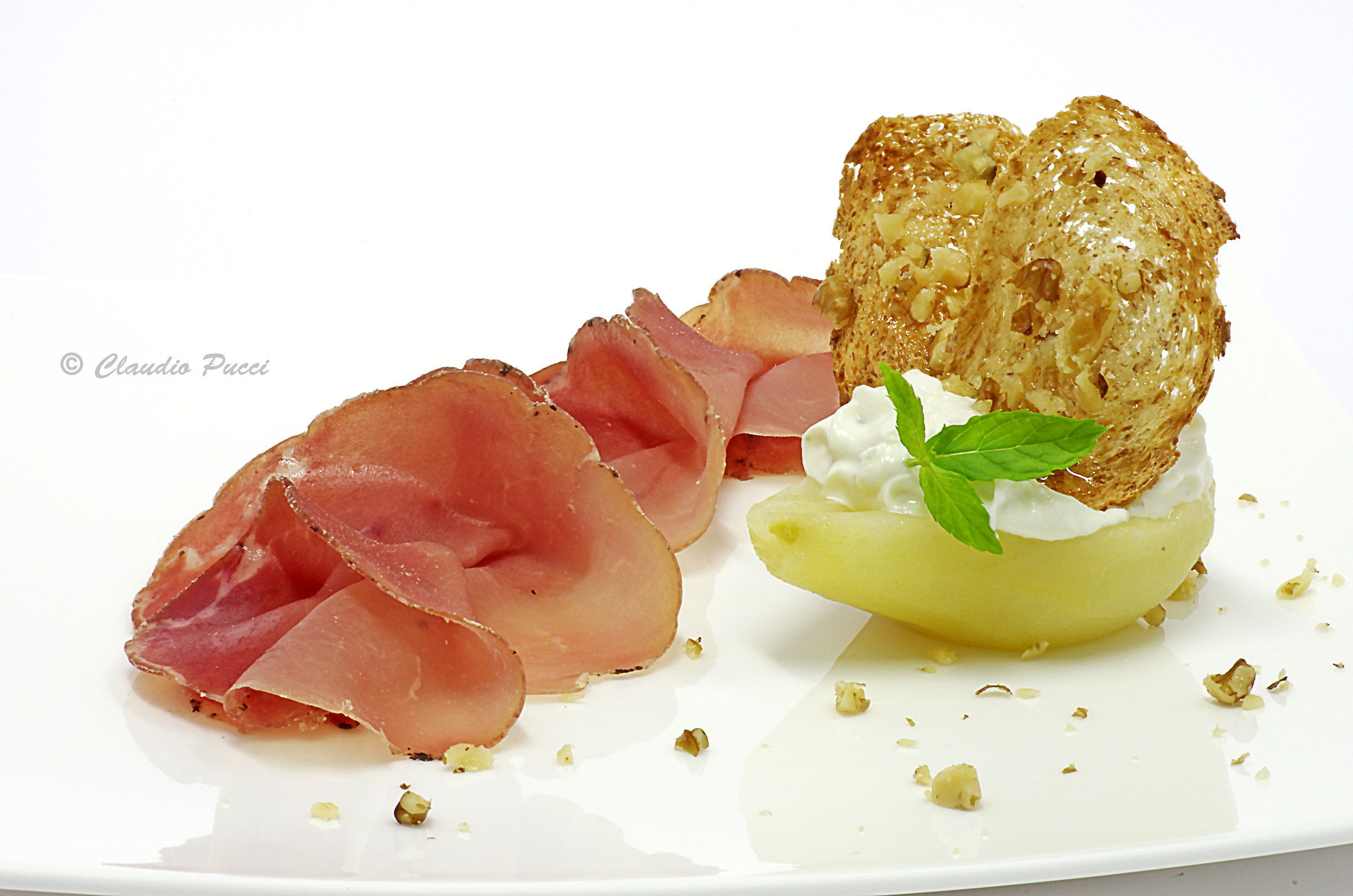 Culatello Sauris pears with gorgonzola mousse