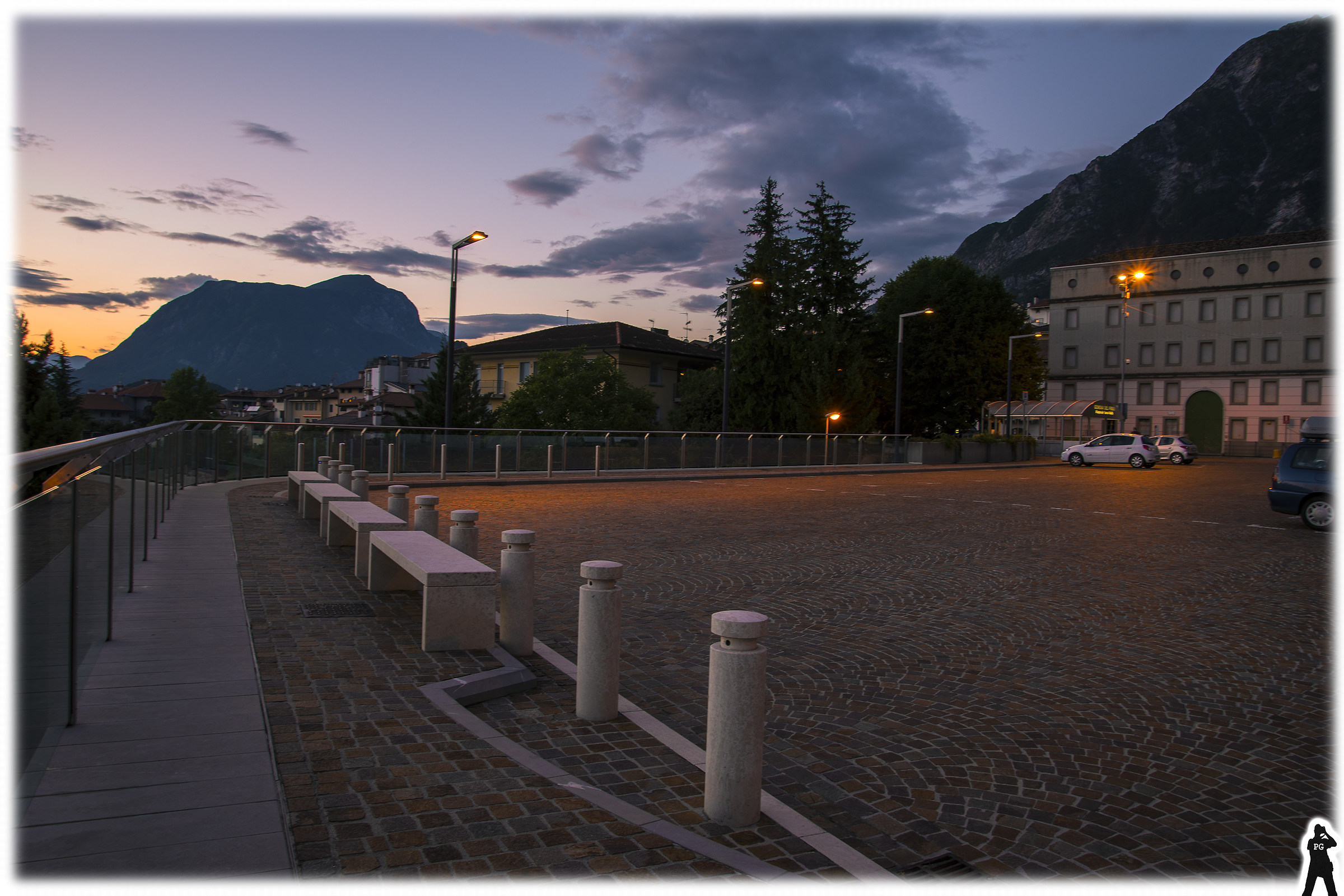 square iron in Gemona