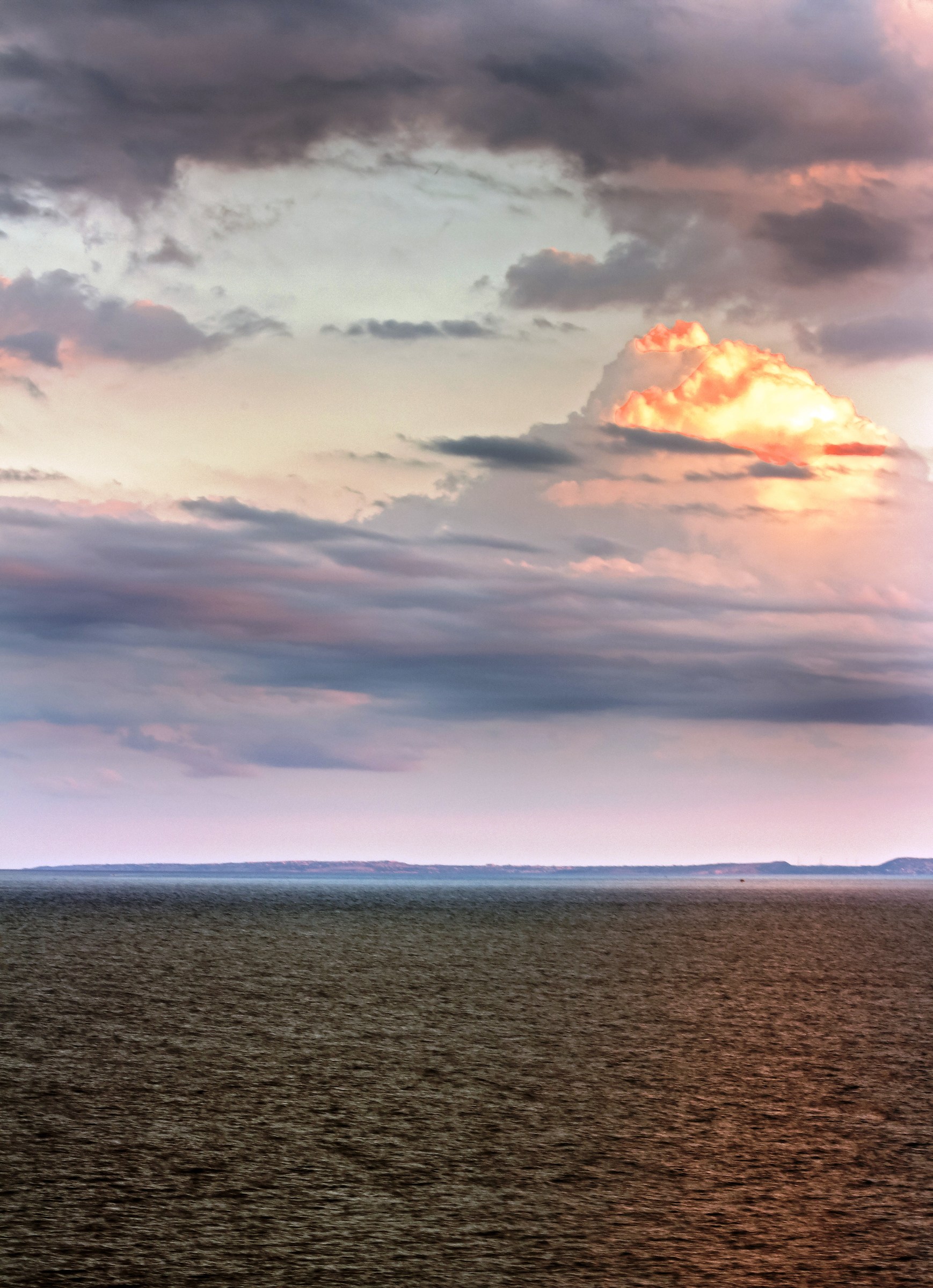 Nuvole al tramonto sul Golfo di Catania 21 agosto 2015