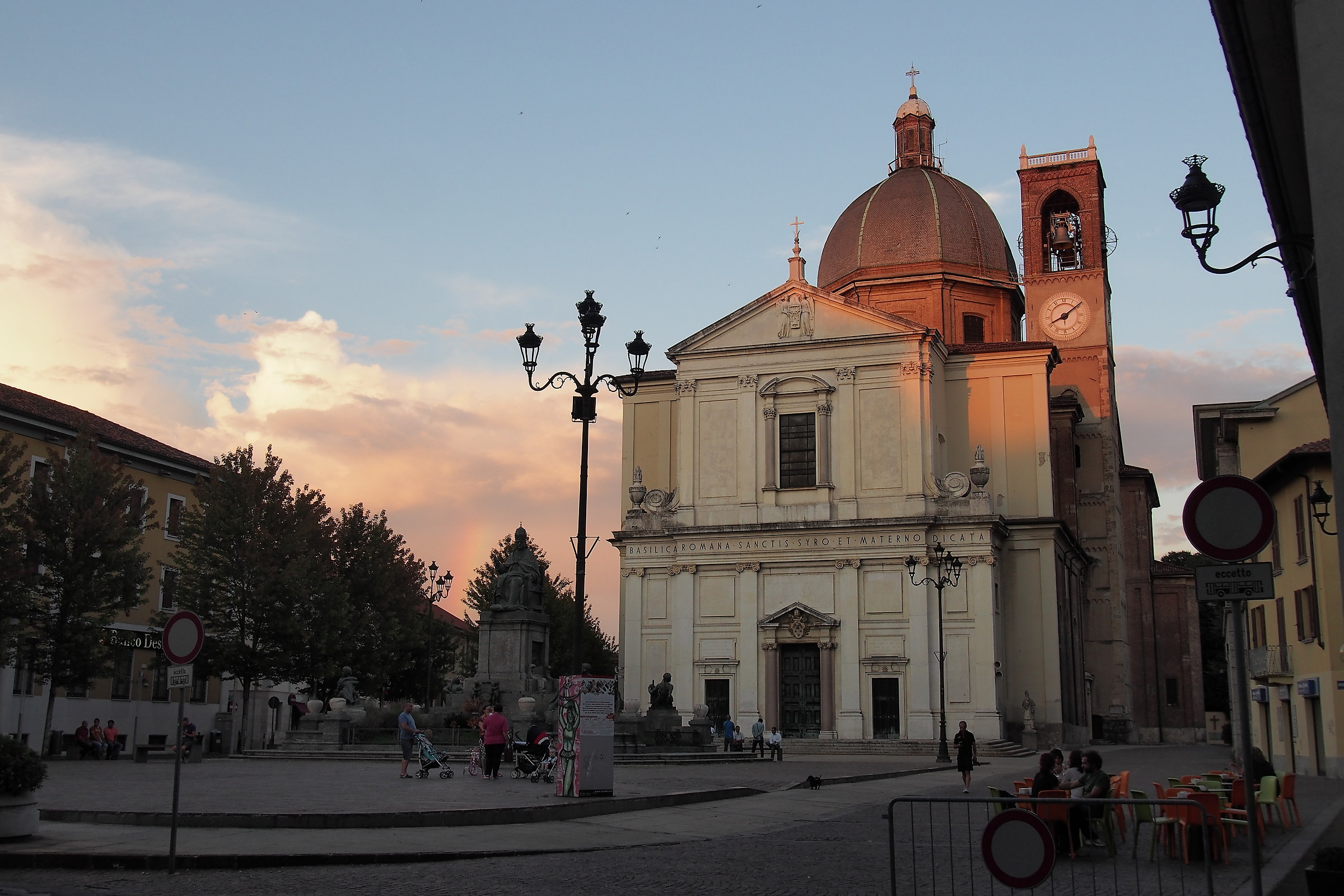 Desio, Basilica at sunset