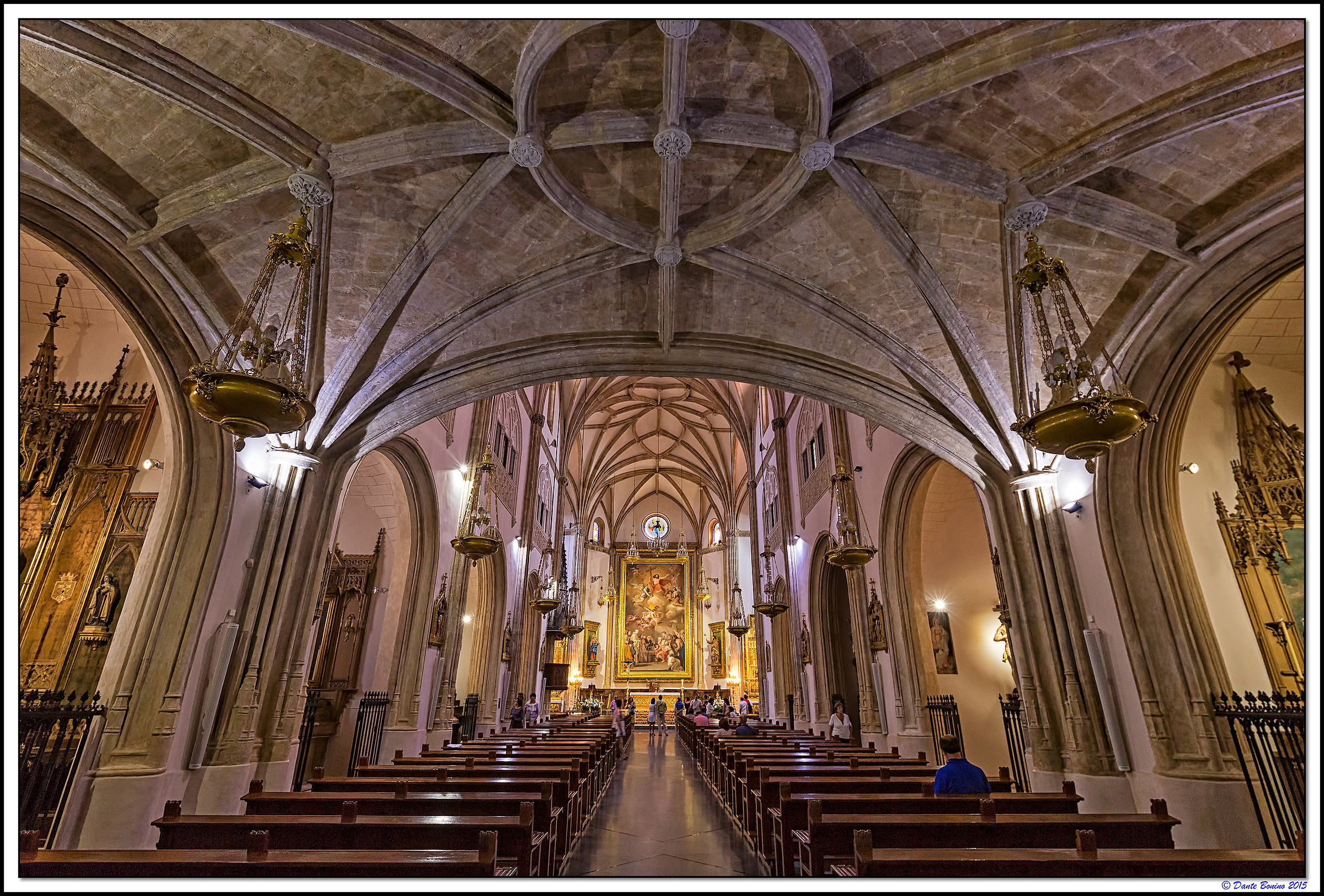 Interior Church San Jerónimo Street