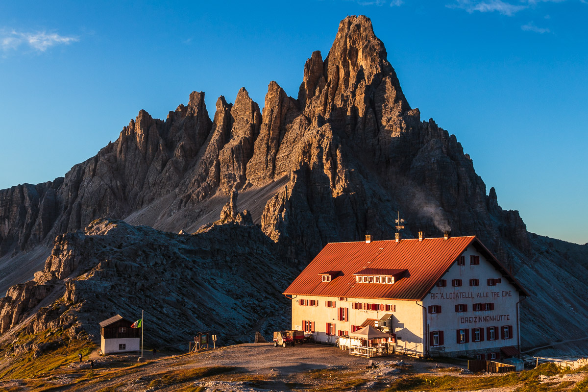 Rifugio Locatelli e monte Paterno