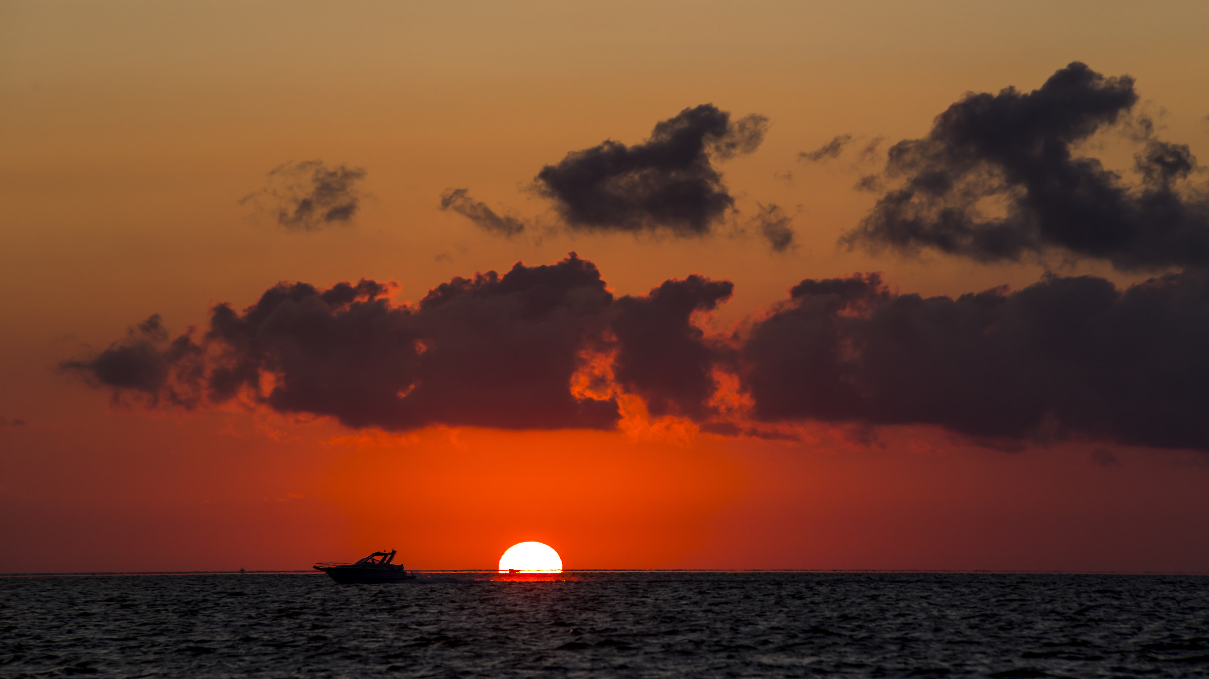 Sailing towards evening