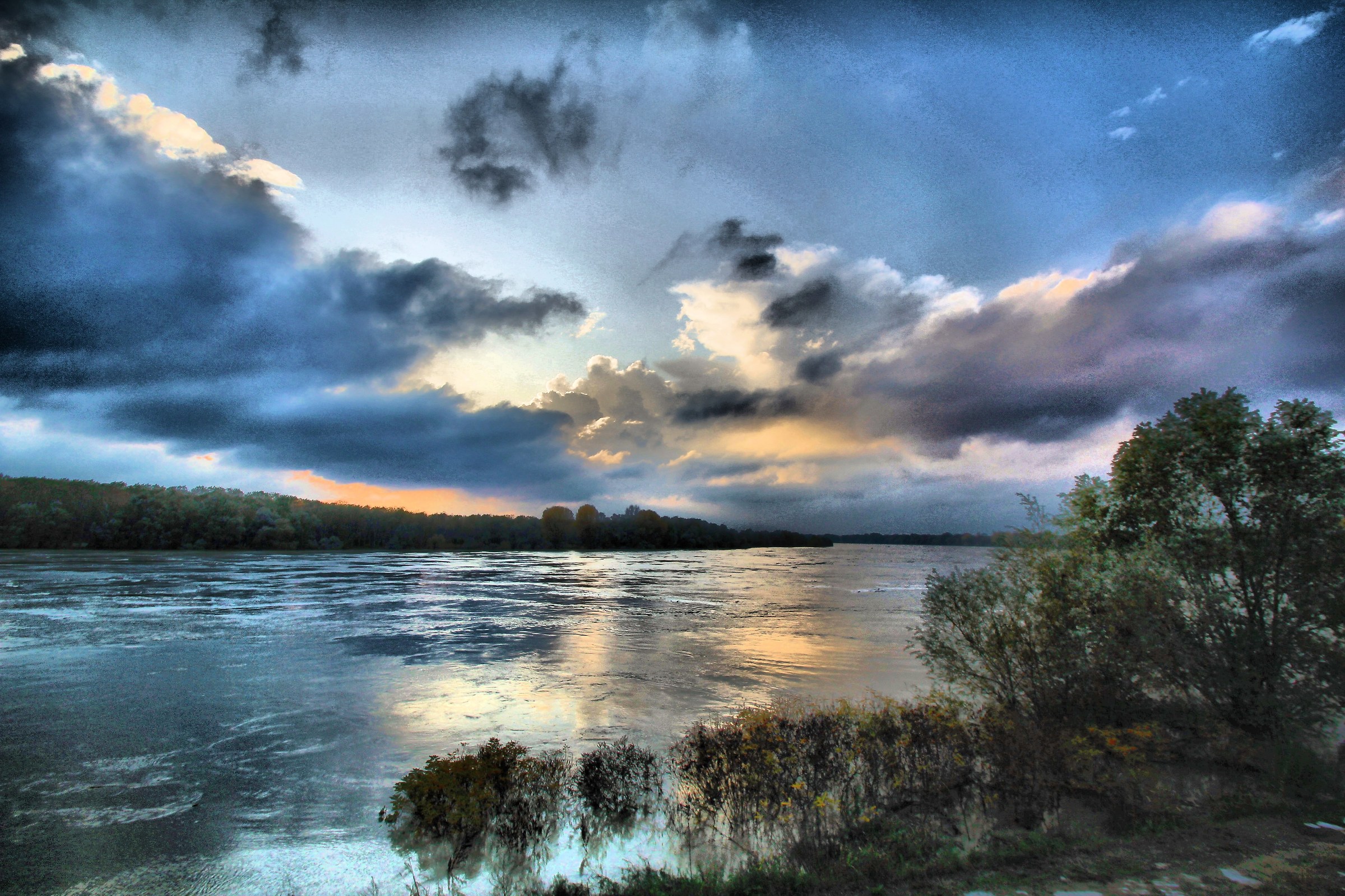 Flood of the river Po - Casalmaggiore (cr)