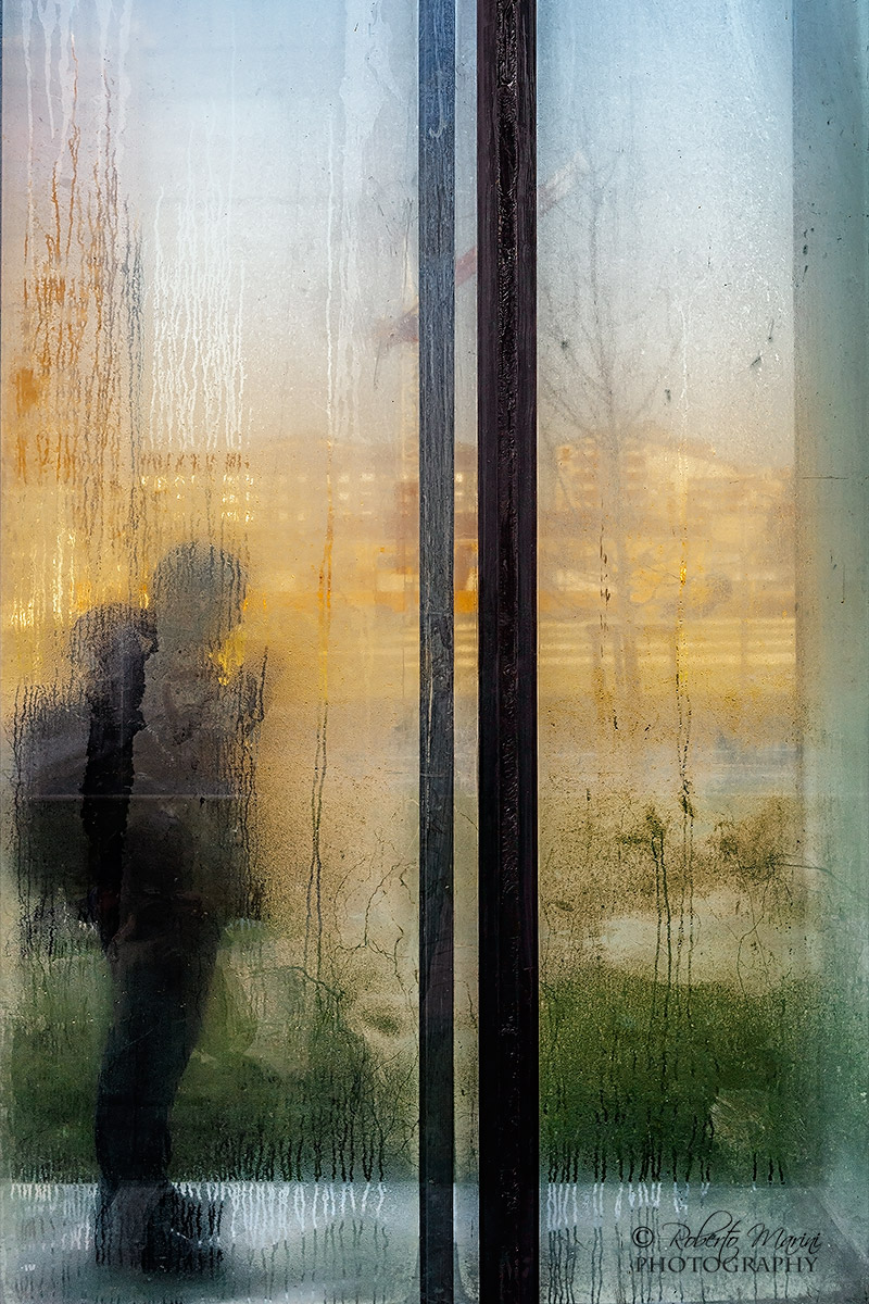 Vacuum ... consume no later than ....