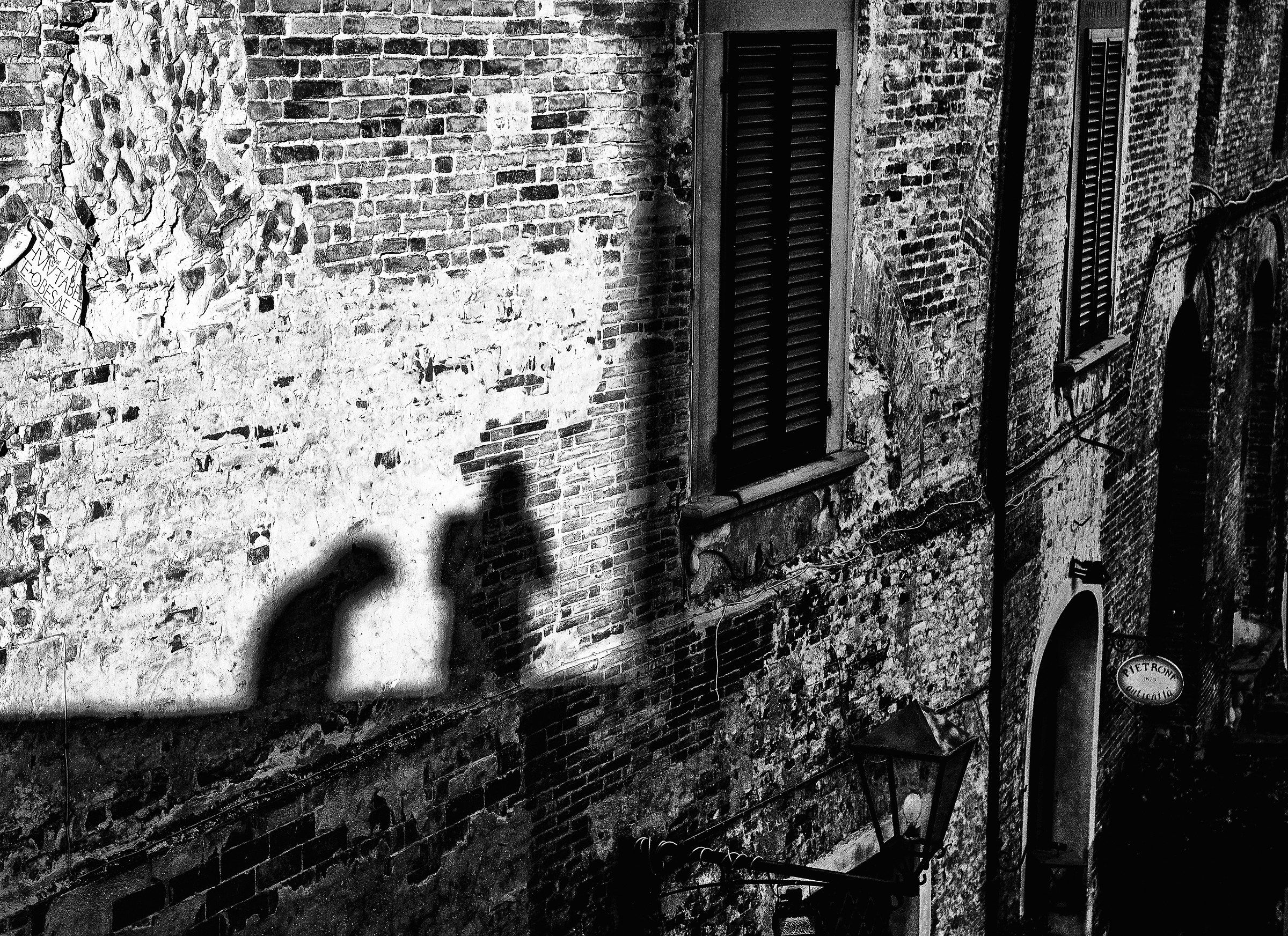 The shadow that Avanza