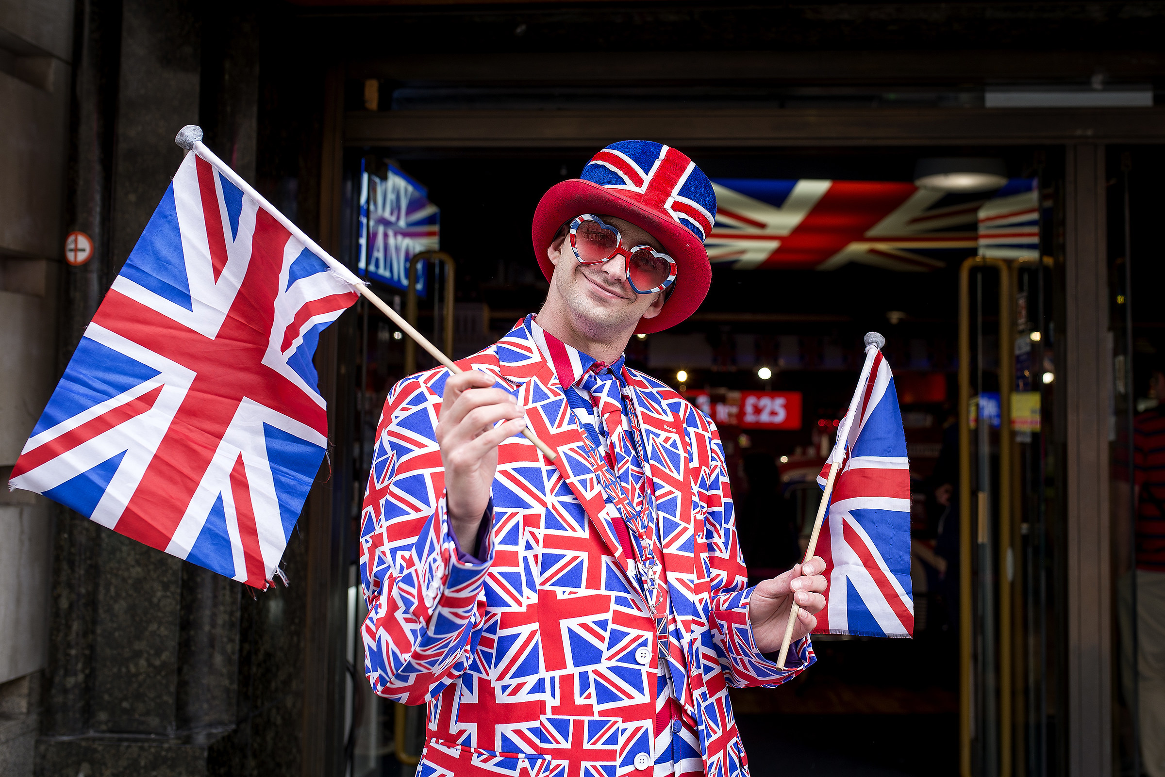 Welcome to Piccadilly