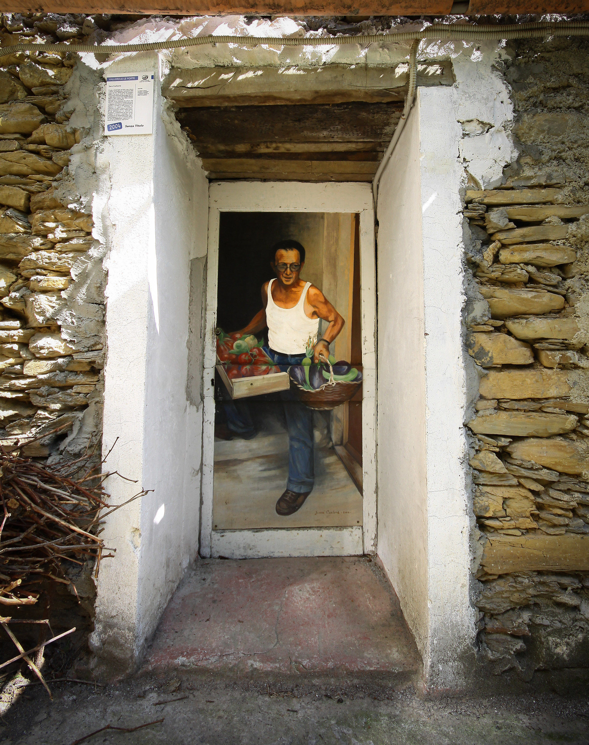 Valloria ,il paese delle porte dipinte