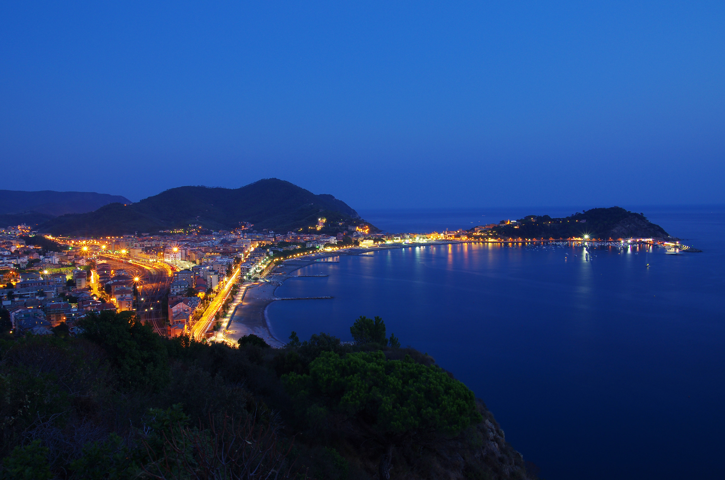 Sestri Levante (notturna)