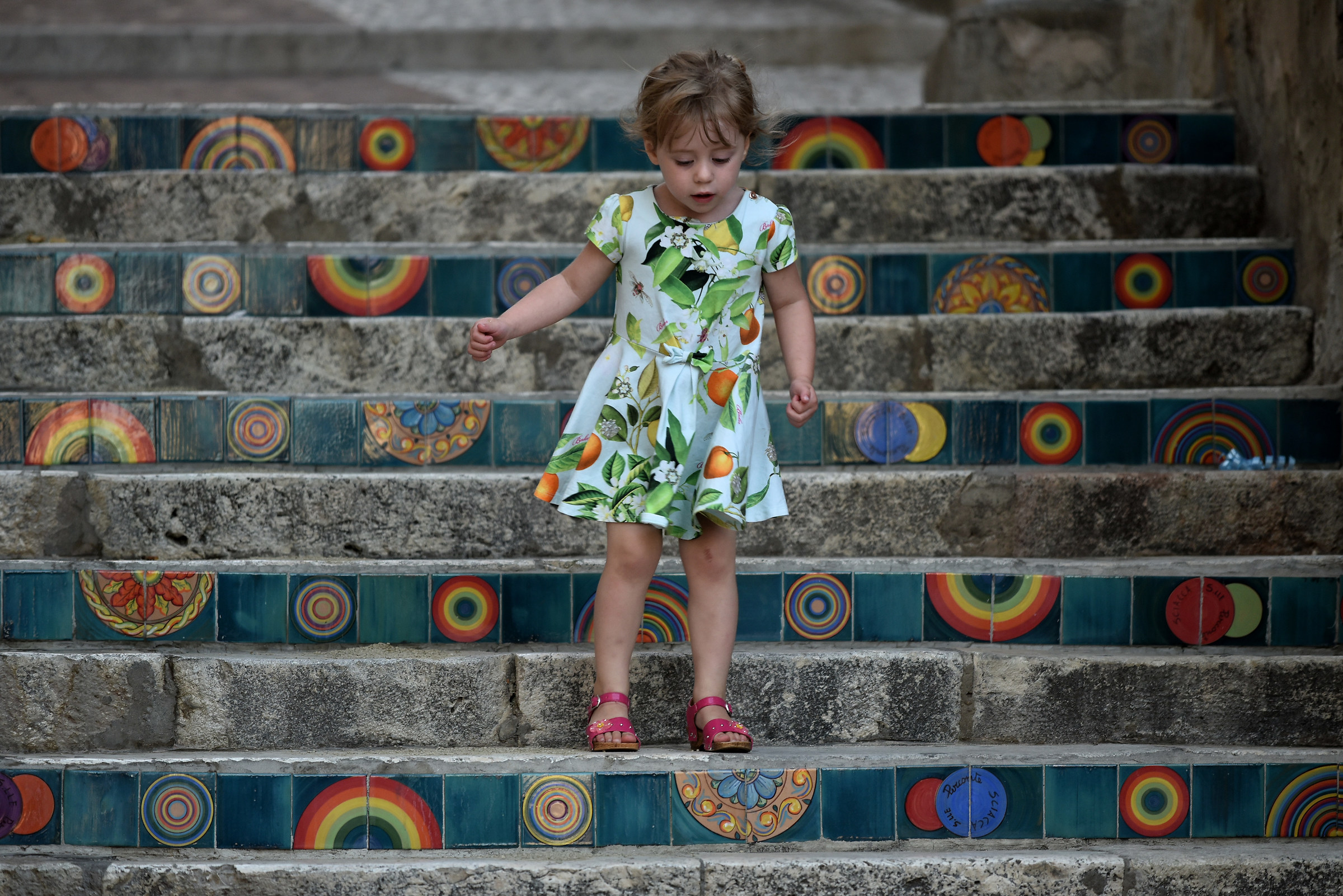 The acrobat and his assistant