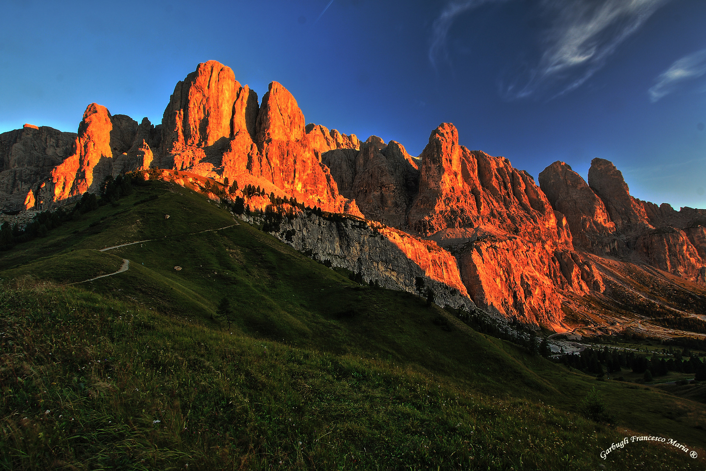 Alpenglow on Sella