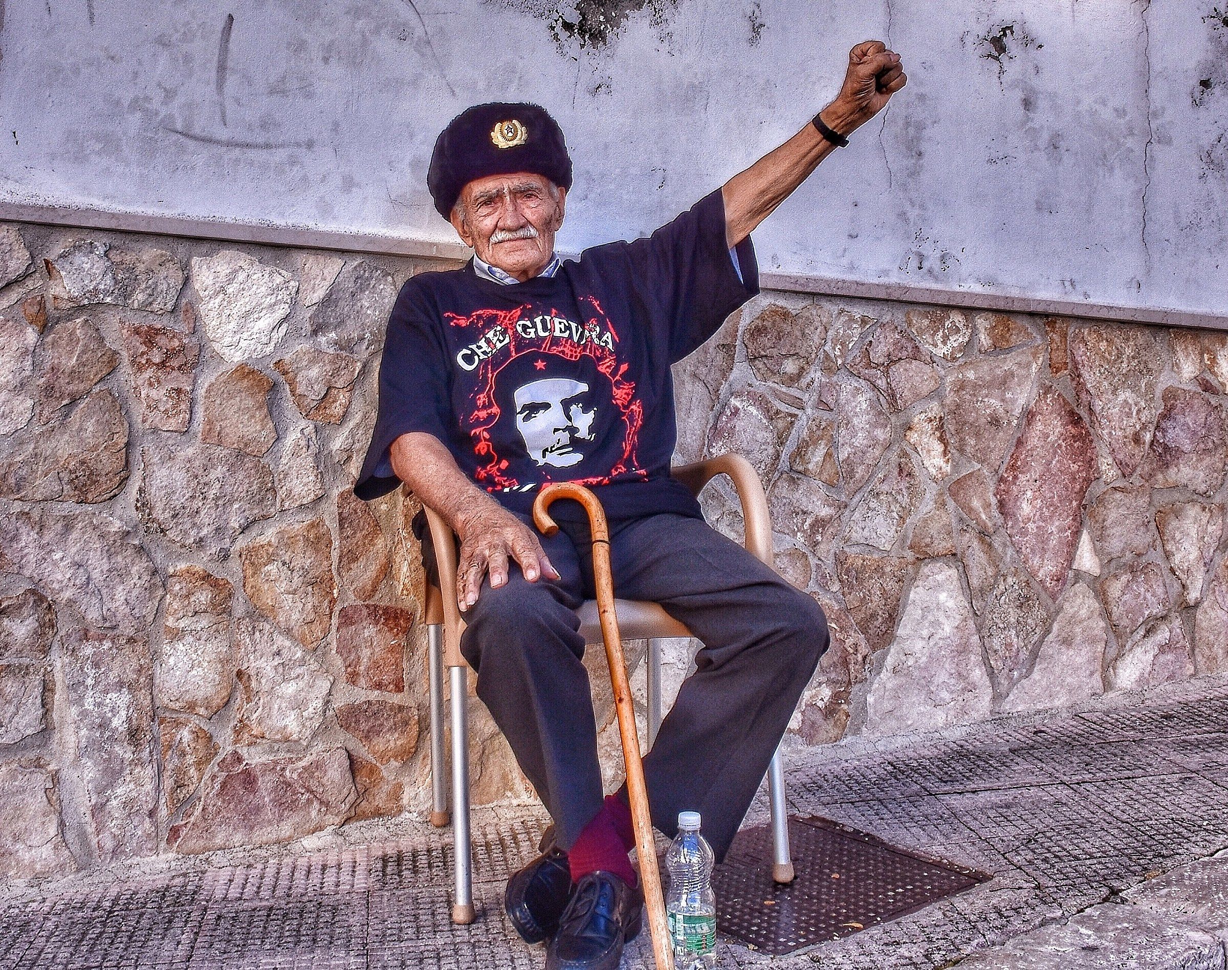 Hasta la victoria siempre !!