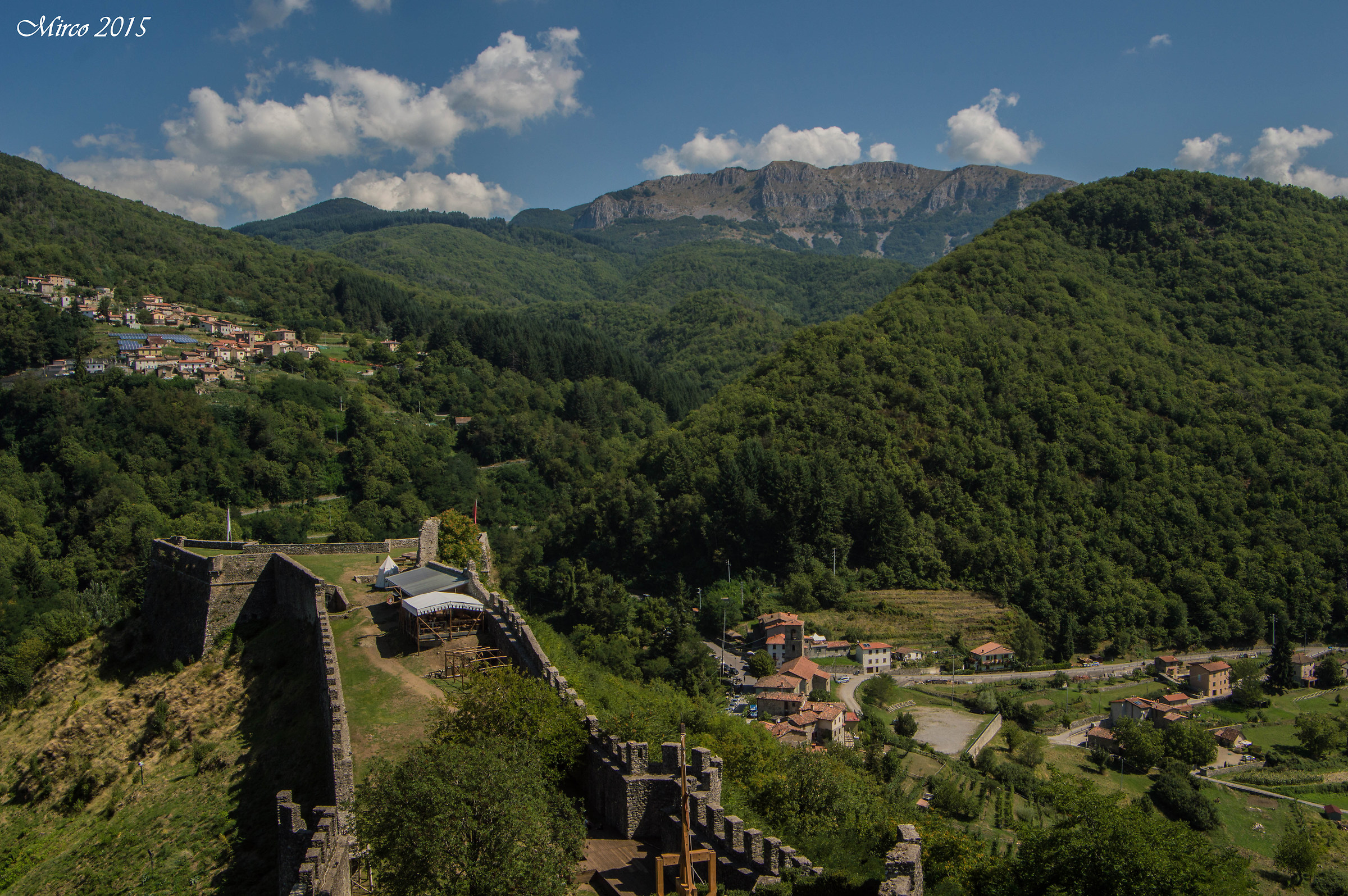 Vista dalla Fortezza delle Verrucole
