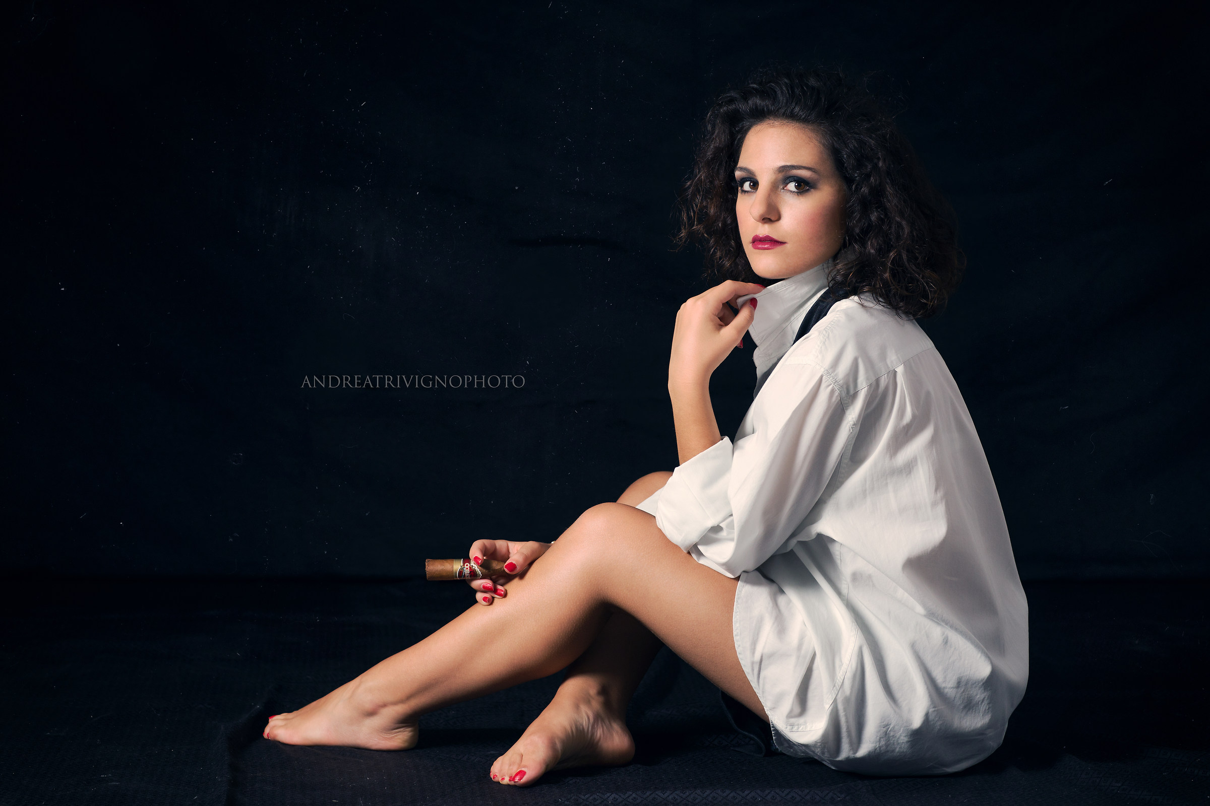 Xenia - The Tie Is Not (Wo) Man - 18