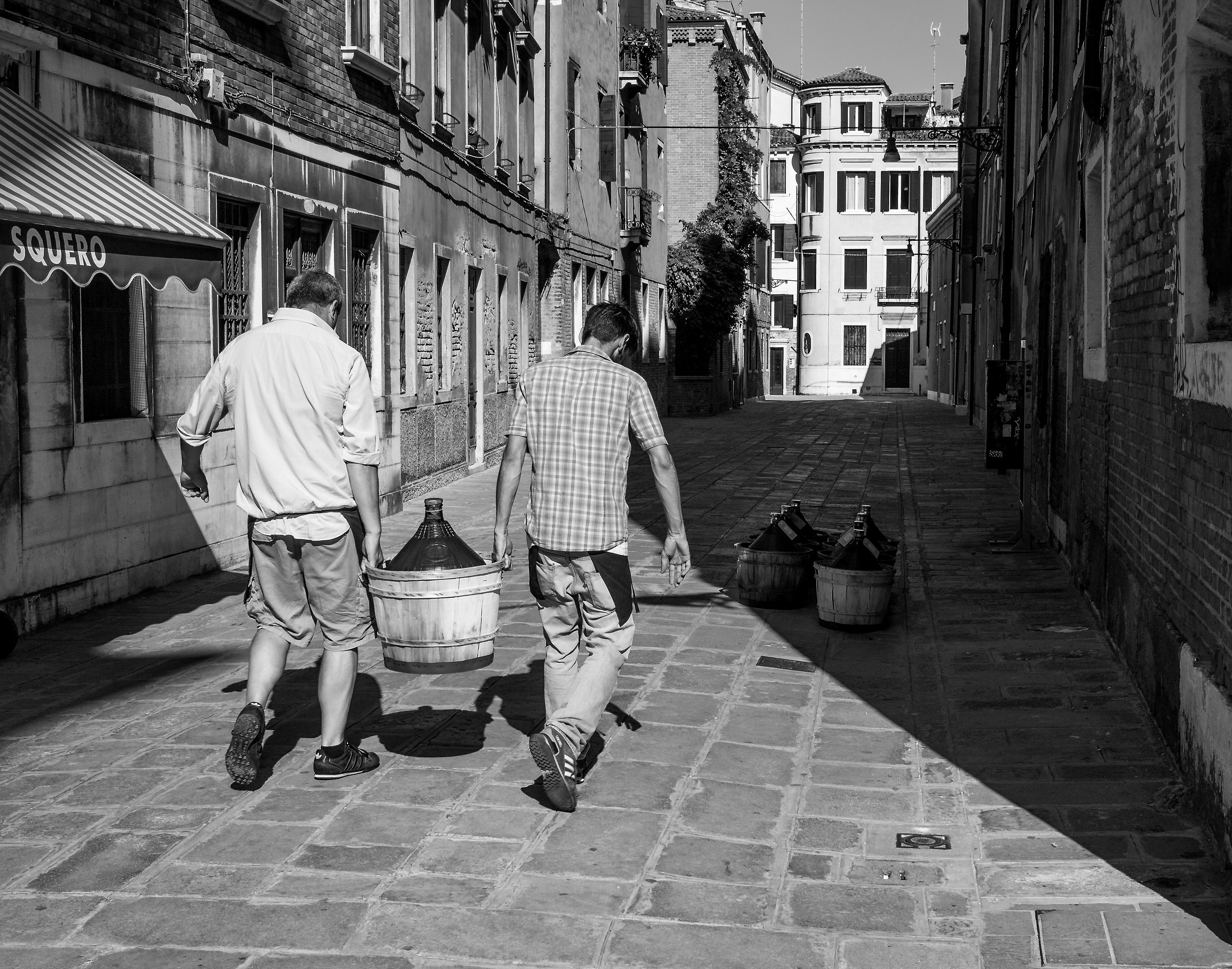 A Venezia non manca mai il vino...