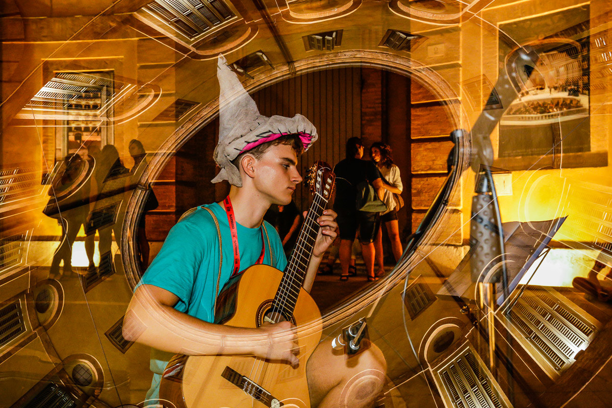 Young busker in Ferrara