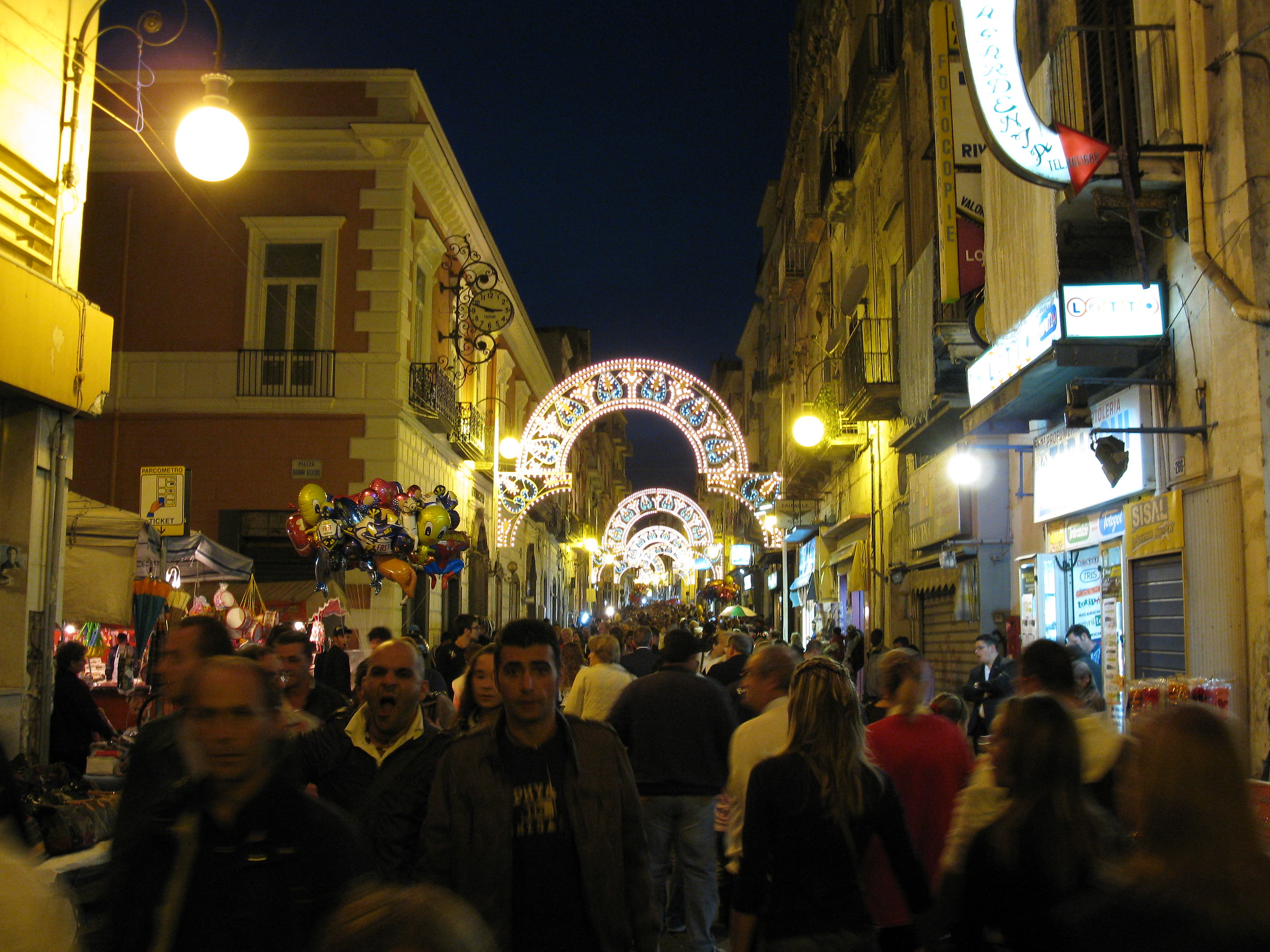 ahhhh... che noia sta festa