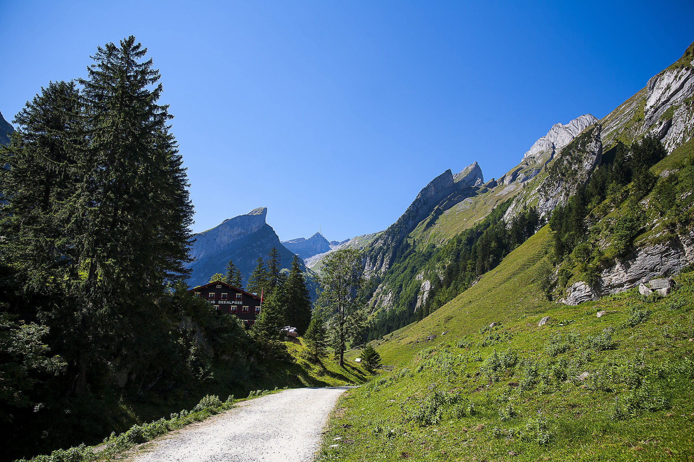Seealpsee , Switzerland