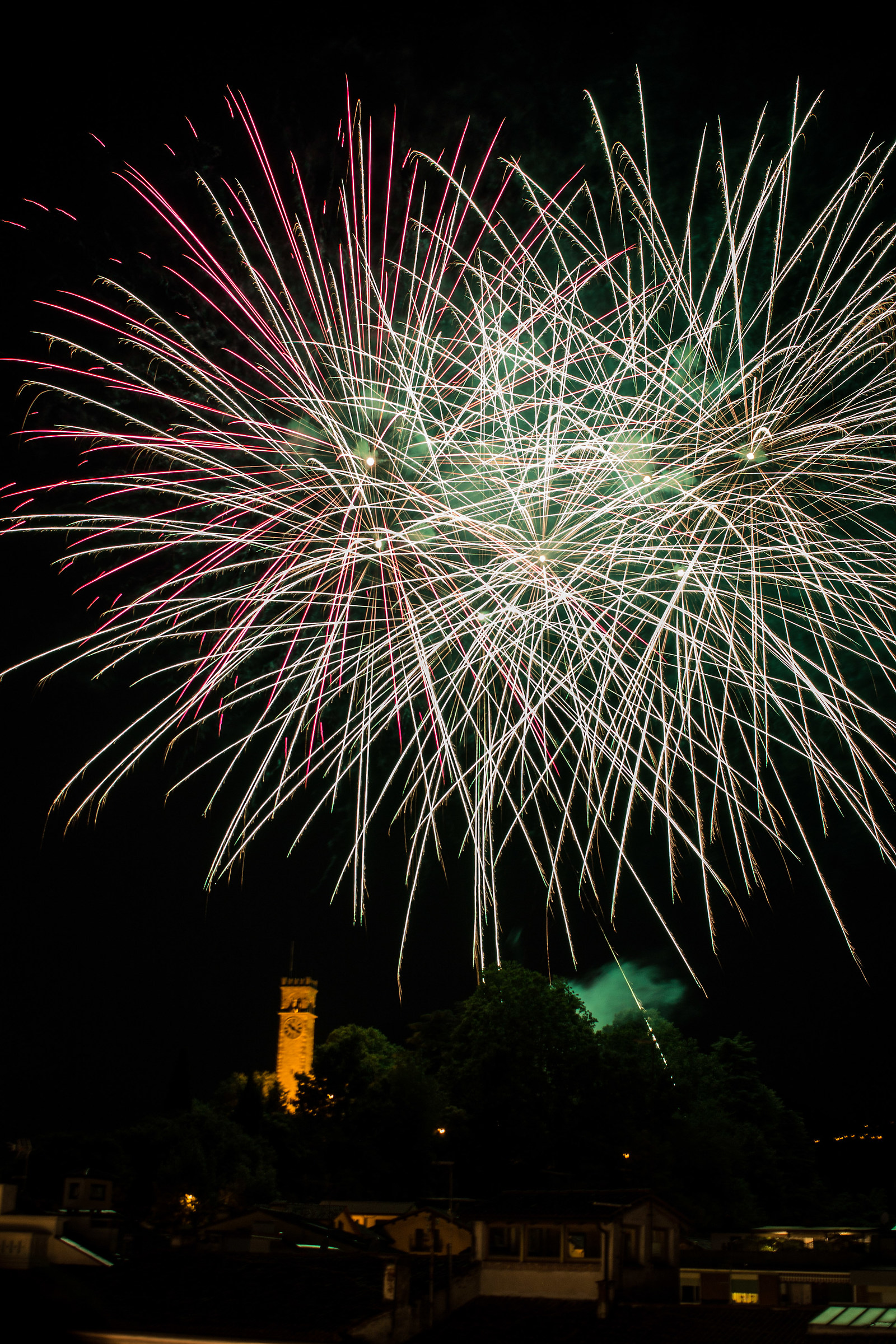Fuochi sopra il castello di Schio