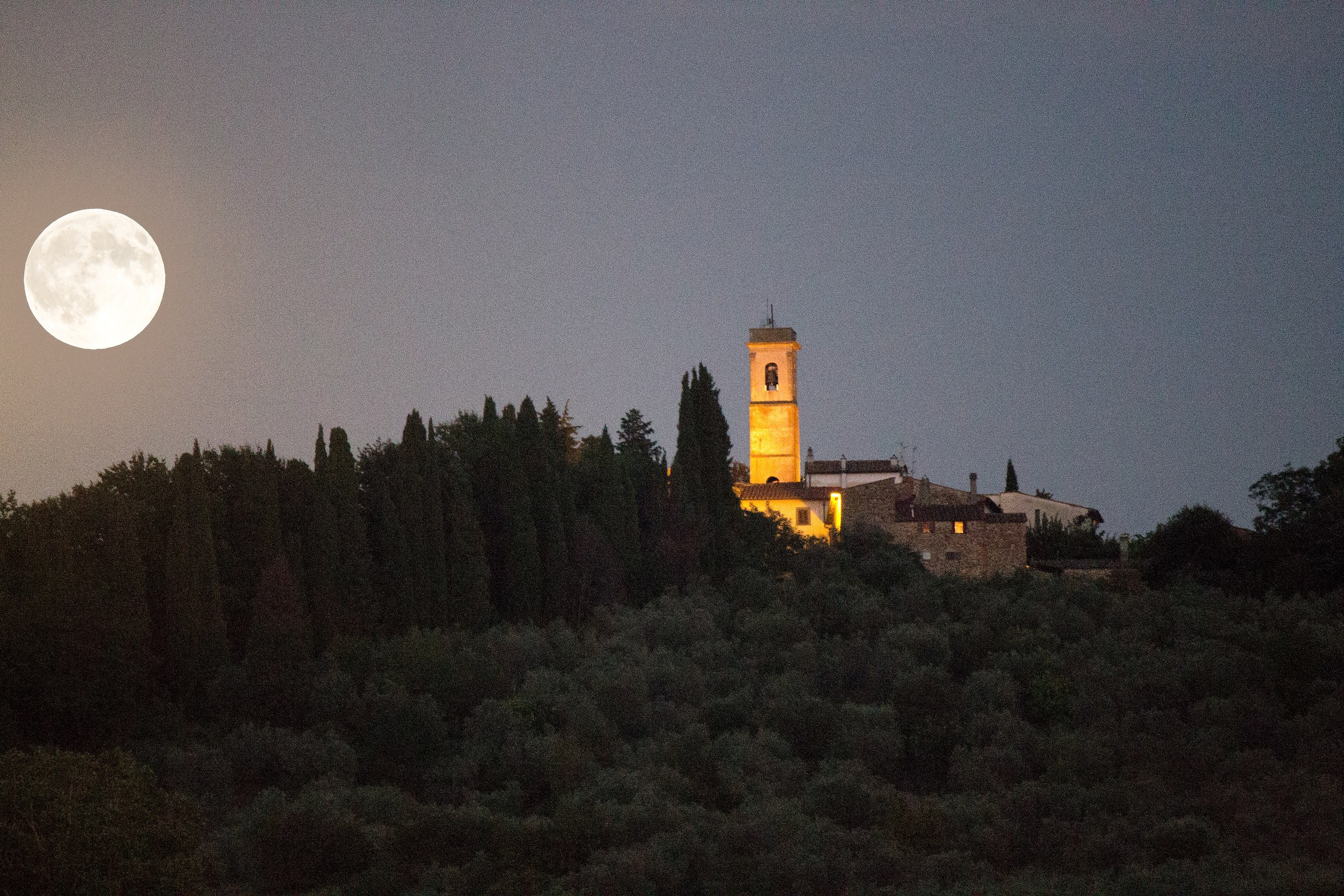 luna ulalì, chiesa ulala