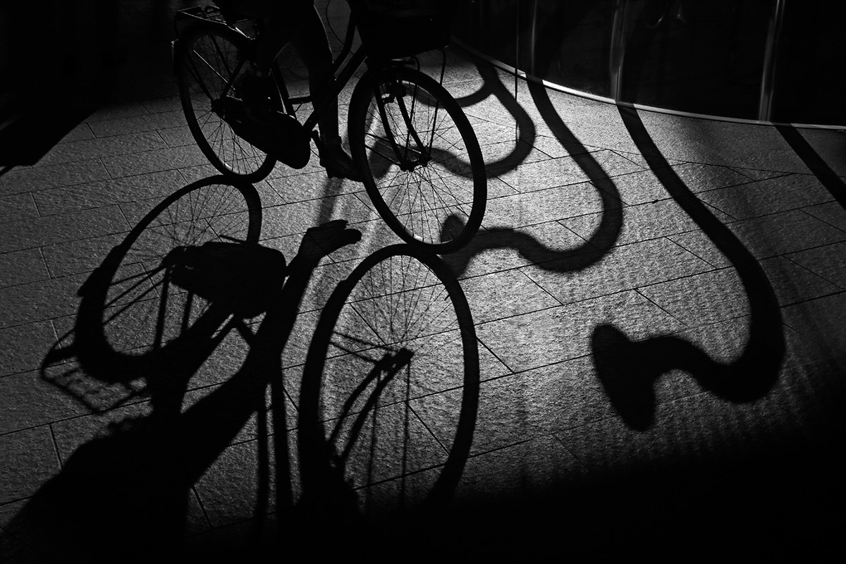 Piazza Aulenti - Ciclista