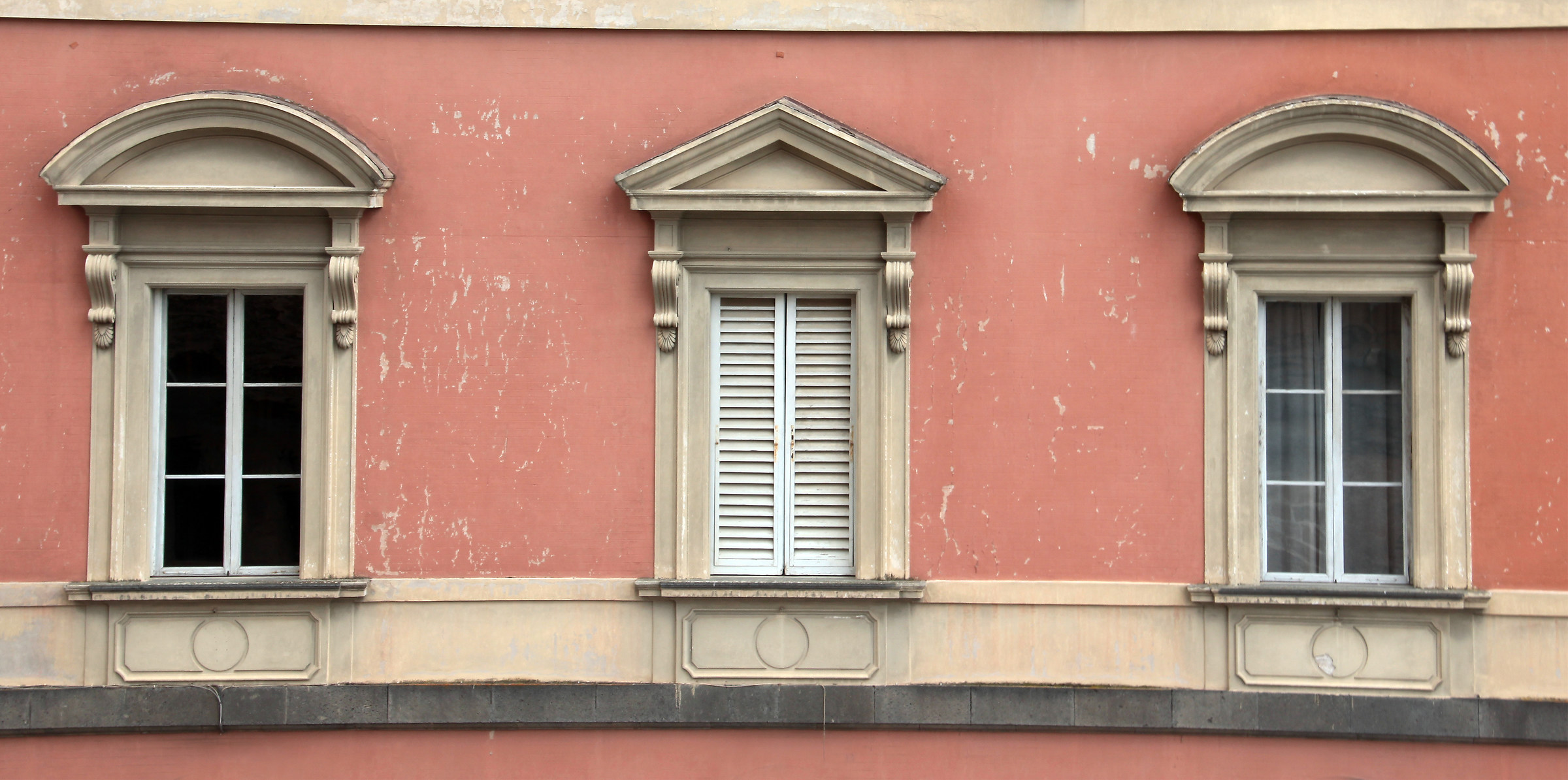 Three Different Wimdows