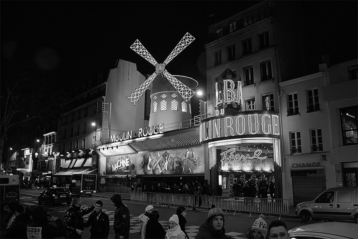 moulin rouge Paris