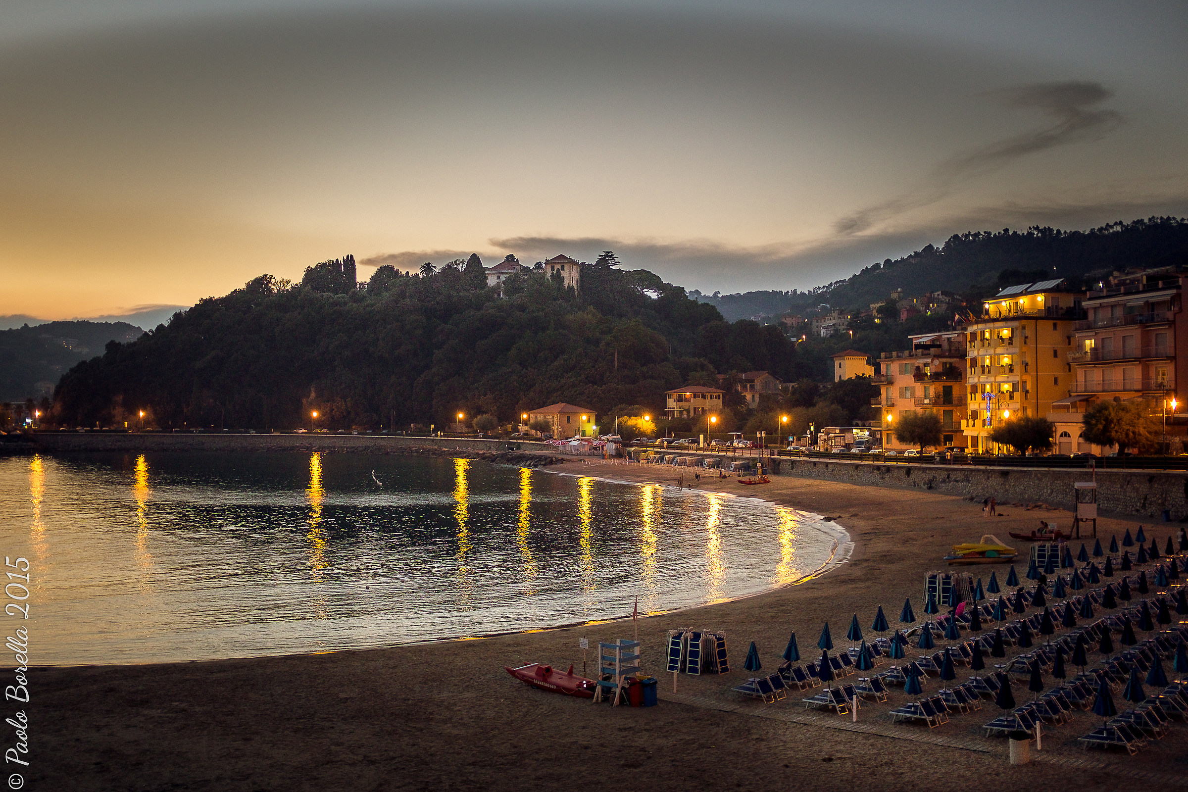 San Terenzo Lerici dopo tramonto
