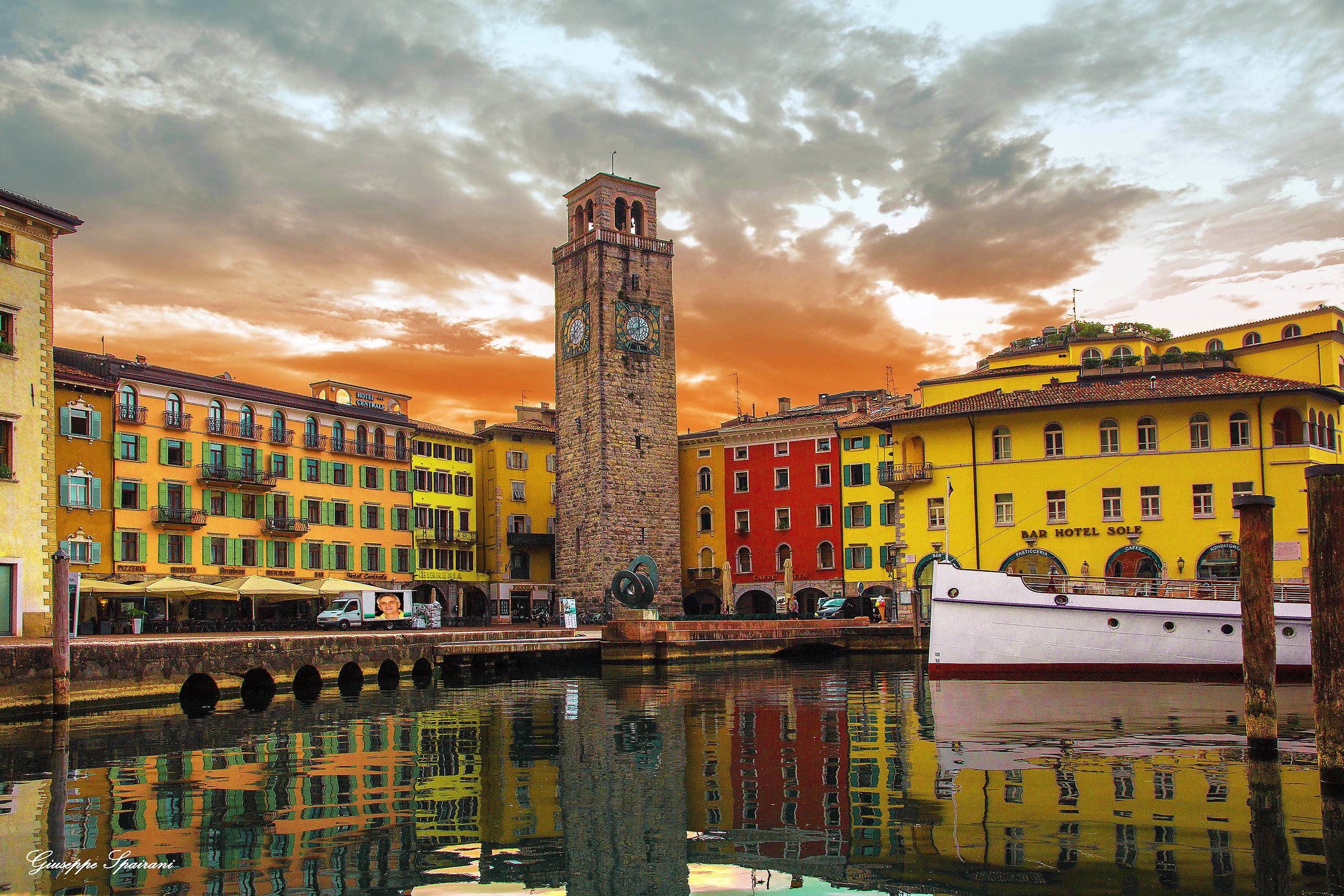 architecture and colors