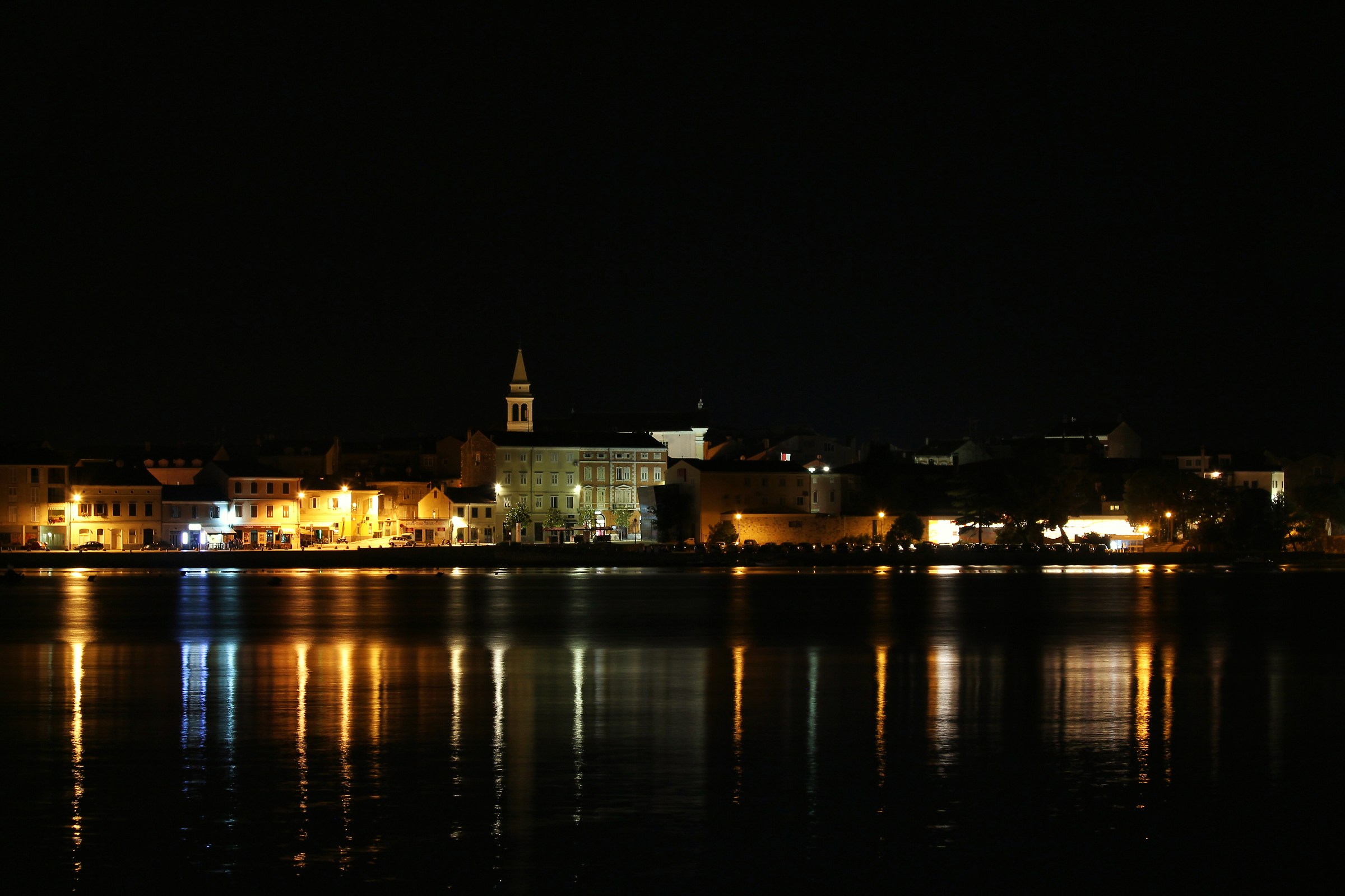 Porec by night