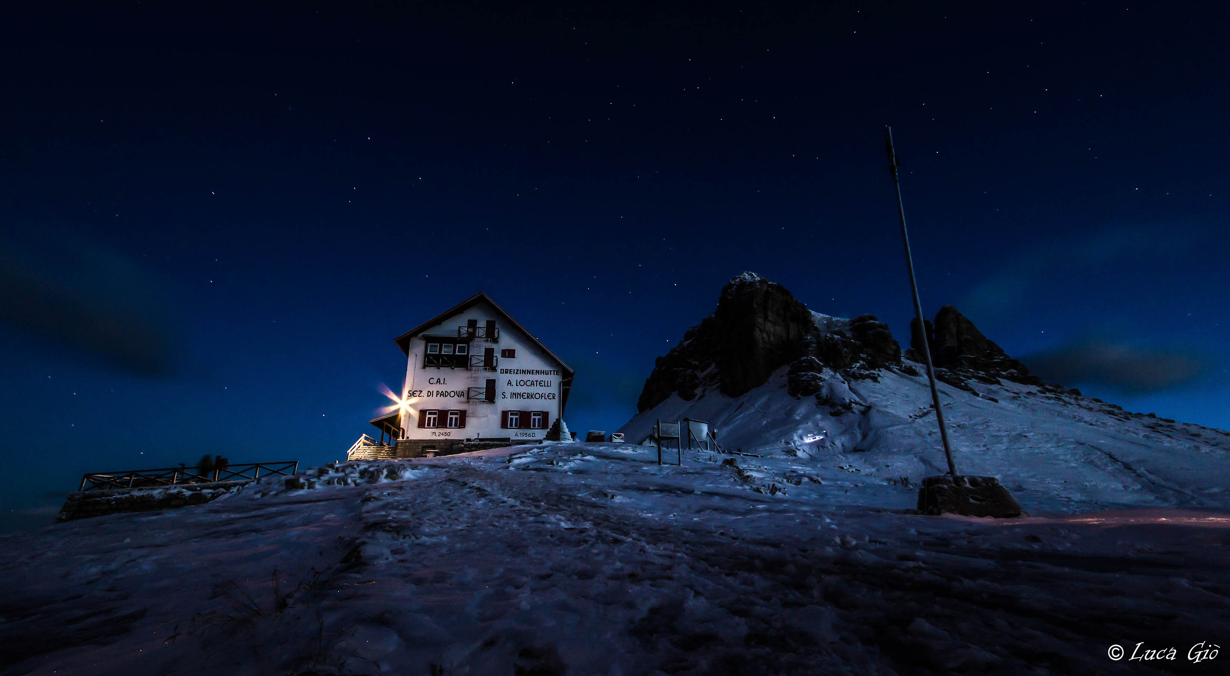 Rifugio Locatelli dawn