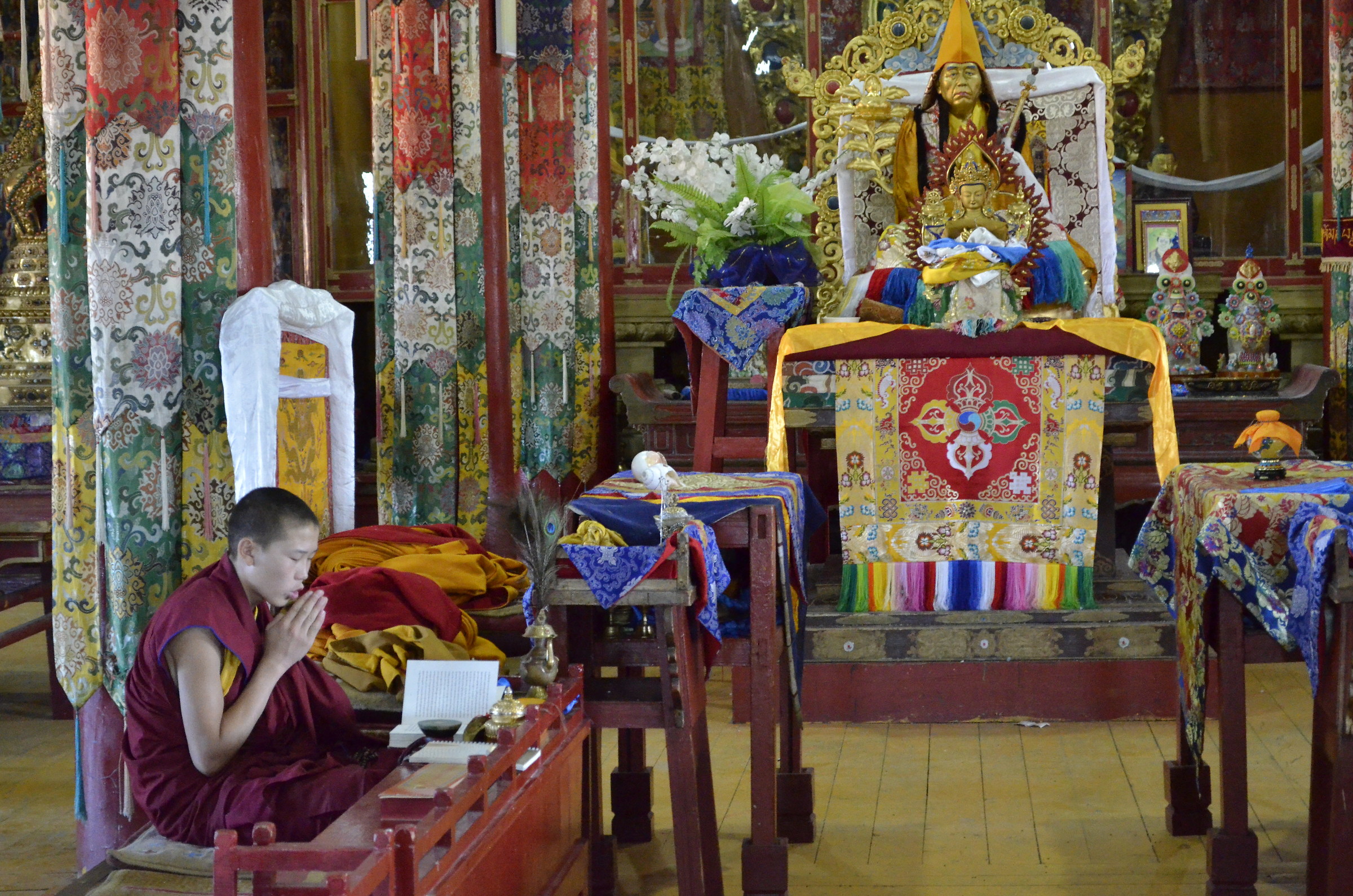 Amarbayasgalant Khiid preghiera mattutina